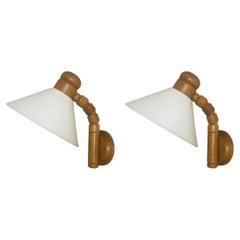 Coppia di applique svedesi in Wood con snodo di Solbackens Svarveri 1960s
