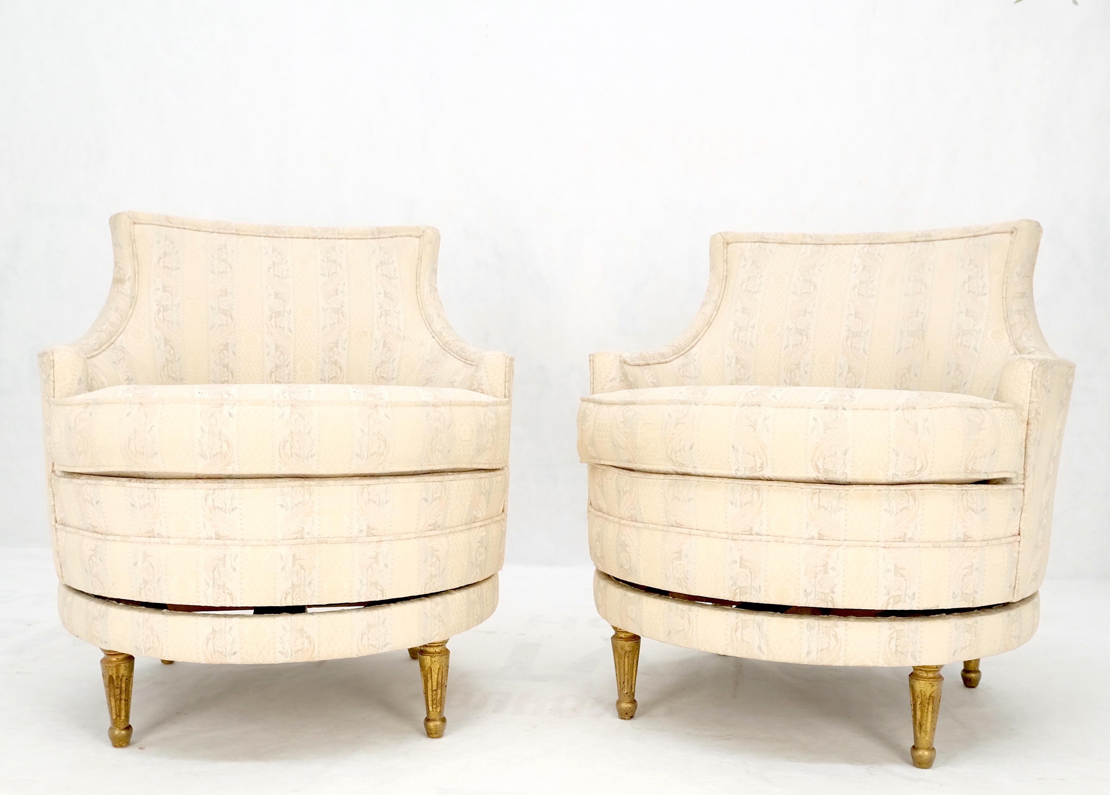 Paire de chaises longues pivotantes Art Deco Mid Century Modern Compact Round Barrel Pod  en vente 3