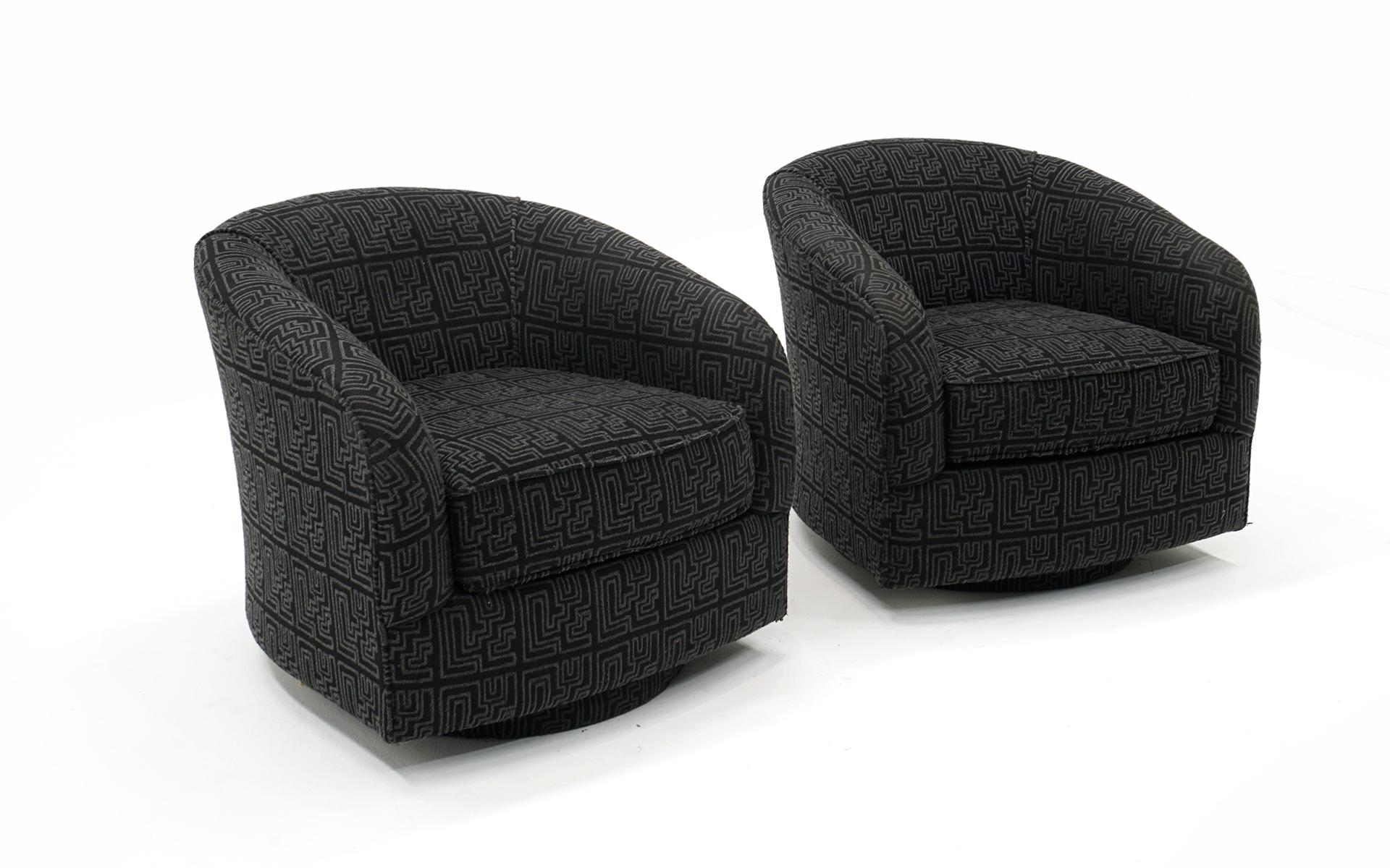 Mid-Century Modern Pair Swivel Barrel Chairs Dark Gray, Almost Black, Style of Milo Baughman For Sale