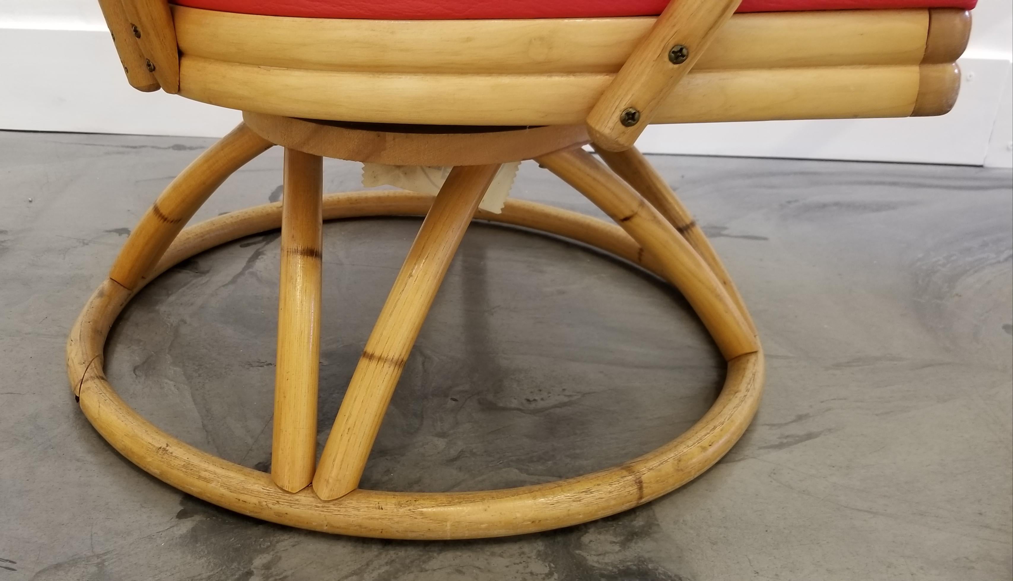 Organic Modern Swivel Lounge Chairs by Heywood Wakefield For Sale 2