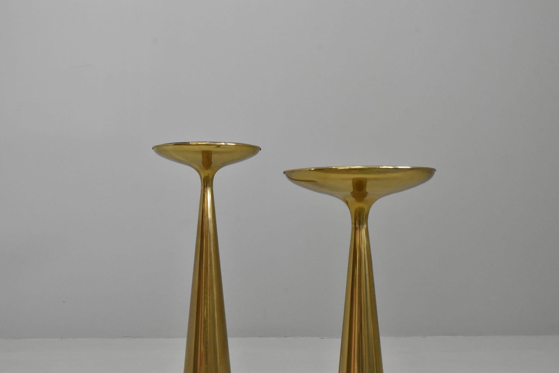 Mid-Century Modern Pair Table Mod.1176 Designed Max Ingrand for Fontana Arte Published and Signed For Sale