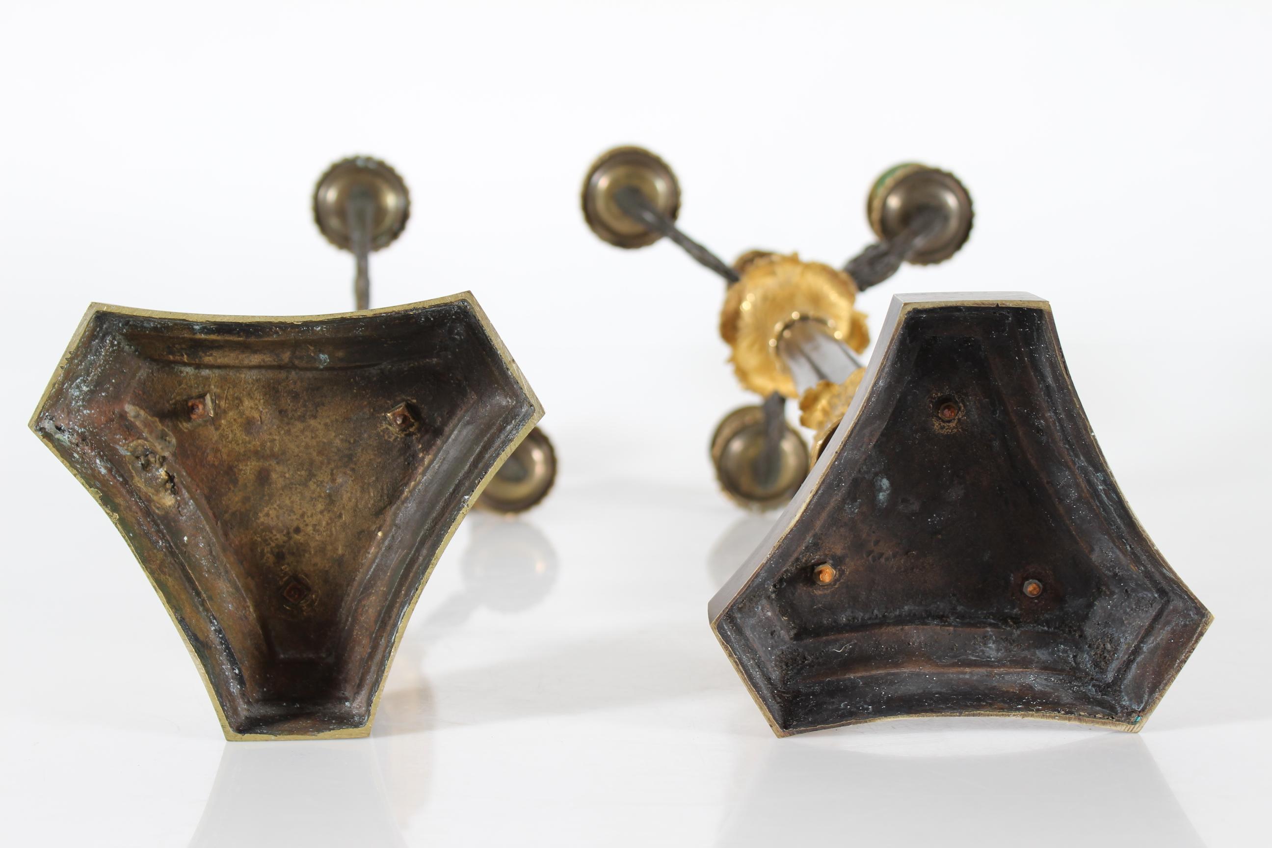 Coppia di candelabri antichi alti dell'Impero danese in metallo dorato + bronzo del 19° secolo in vendita 3