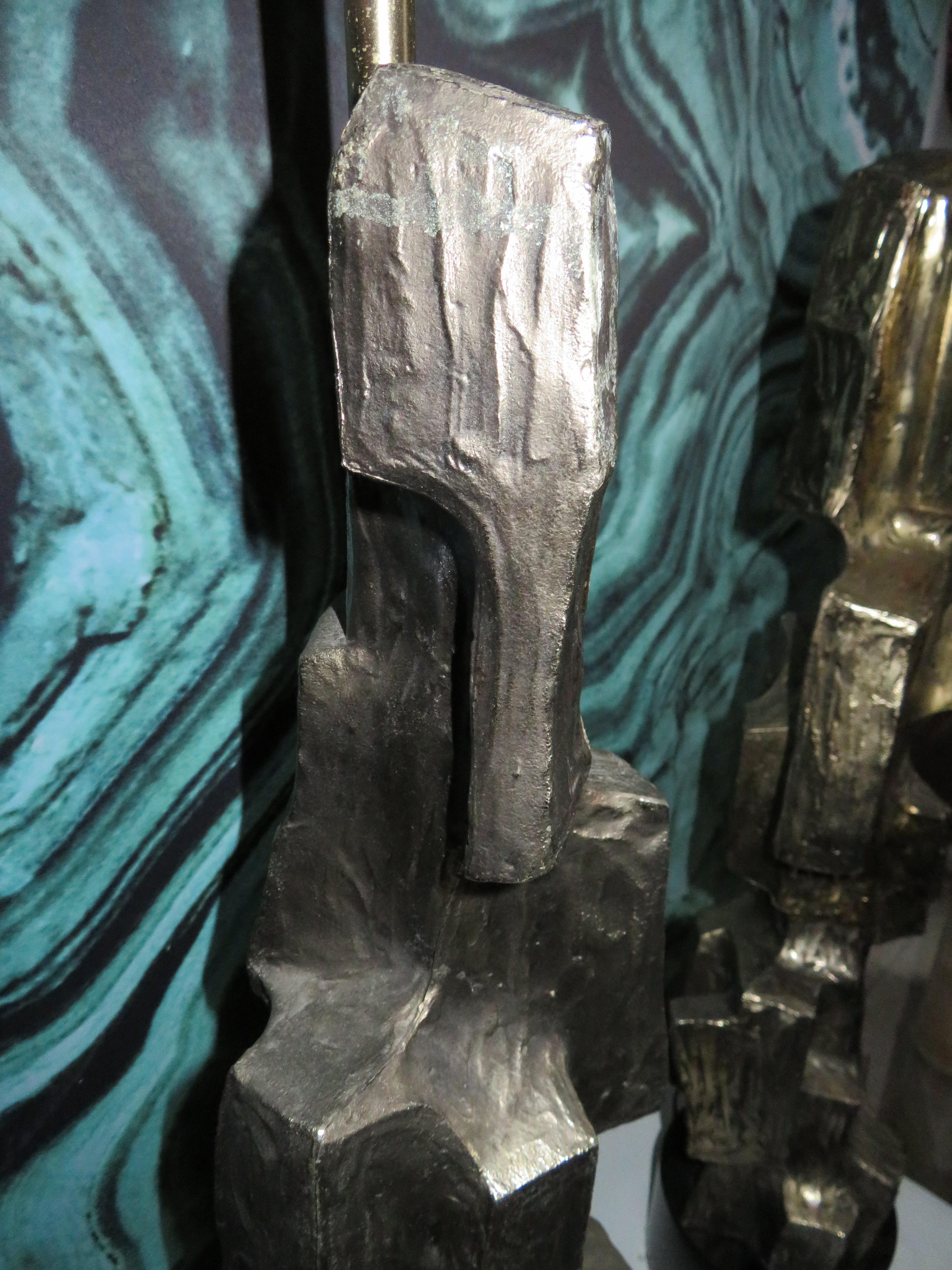 Paire de grandes lampes de bureau brutalistes sculpturales en bronze, Laurel en vente 3