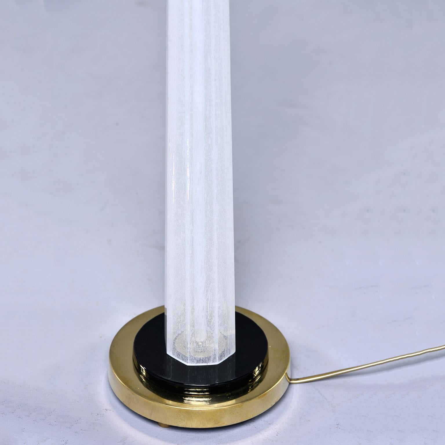 Pair of Tall Slender Seguso White Murano Glass Lamps In Good Condition In Troy, MI