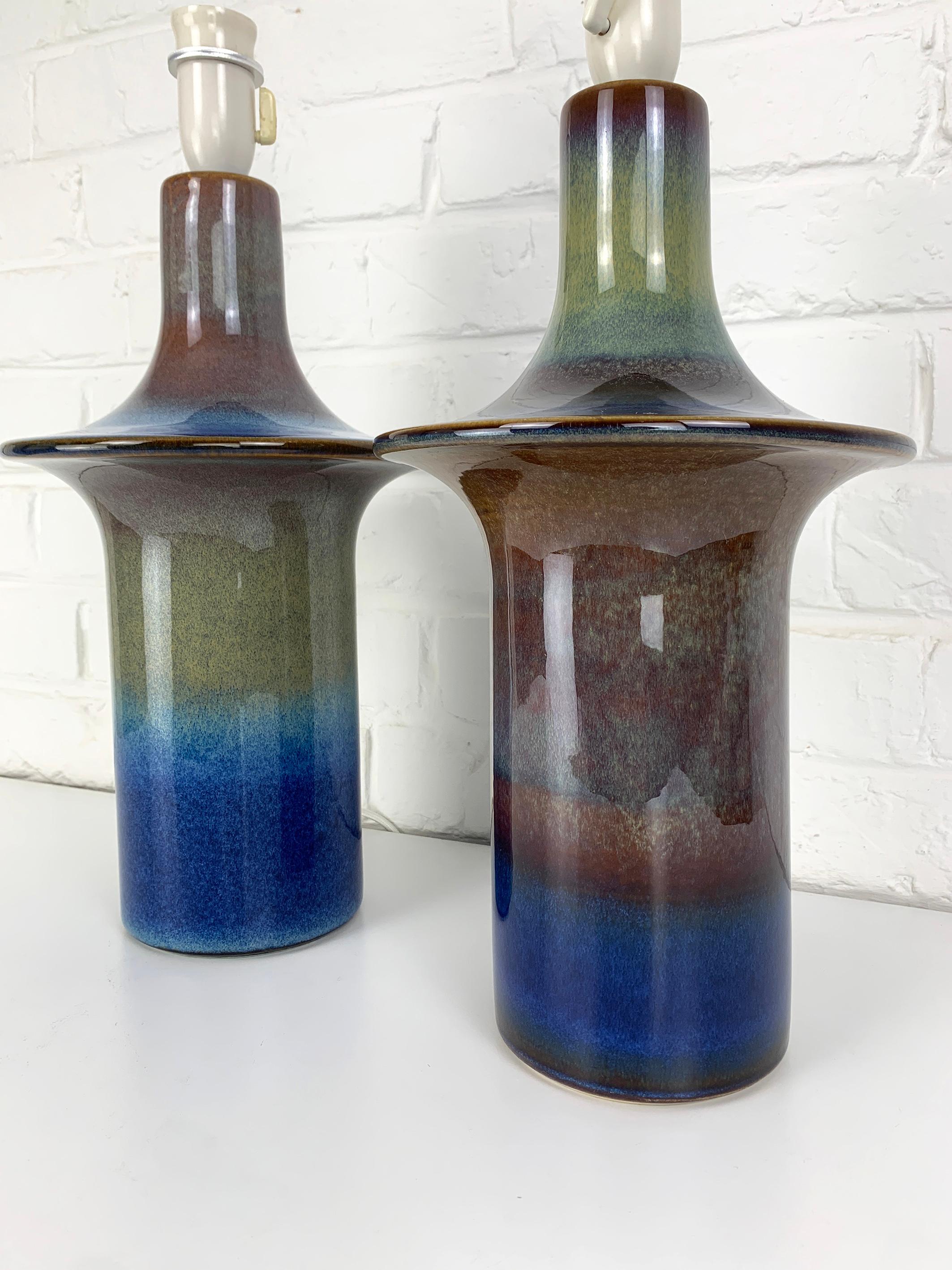 Paar hohe Ufo Søholm Stentøj Keramik Tischlampen Dänemark Mid-Century Steingut (20. Jahrhundert) im Angebot