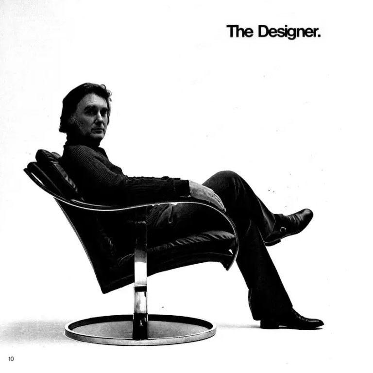 This stunning and sculptural pair of series 450 swivel armchairs designed by Gardner Leaver for Steelcase, circa 1970 in the USA. They feature circular bases bisected by a convex rectangular support - in lustrous polished stainless steel- which
