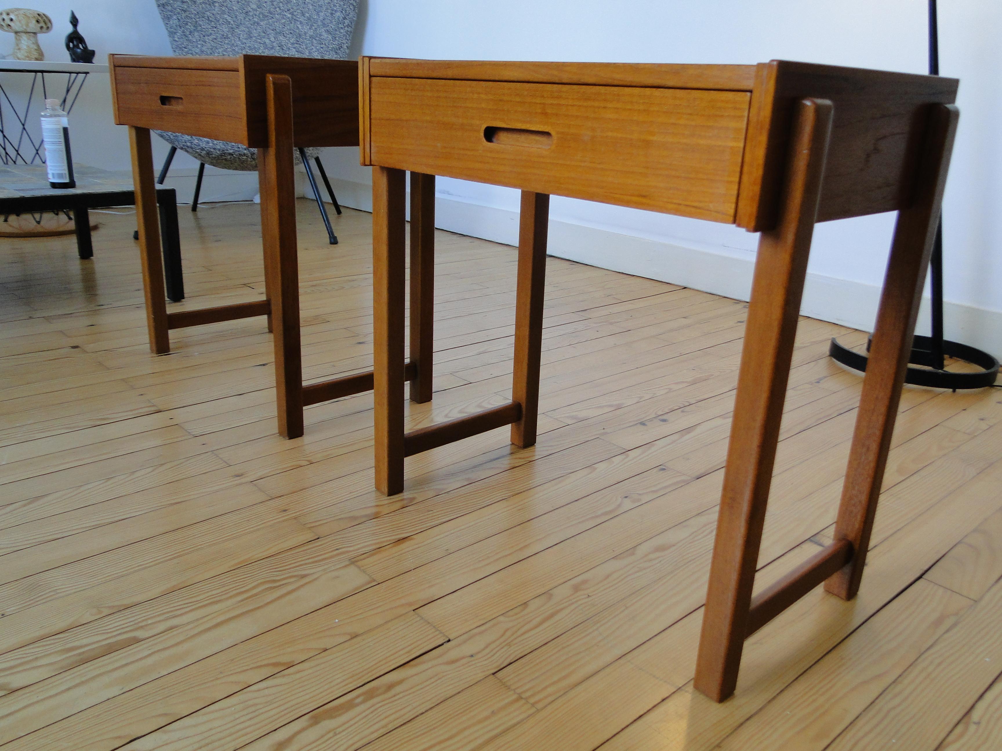 Pair Teak Nightstands Bedside Tables from 1950 Sweden For Sale 1