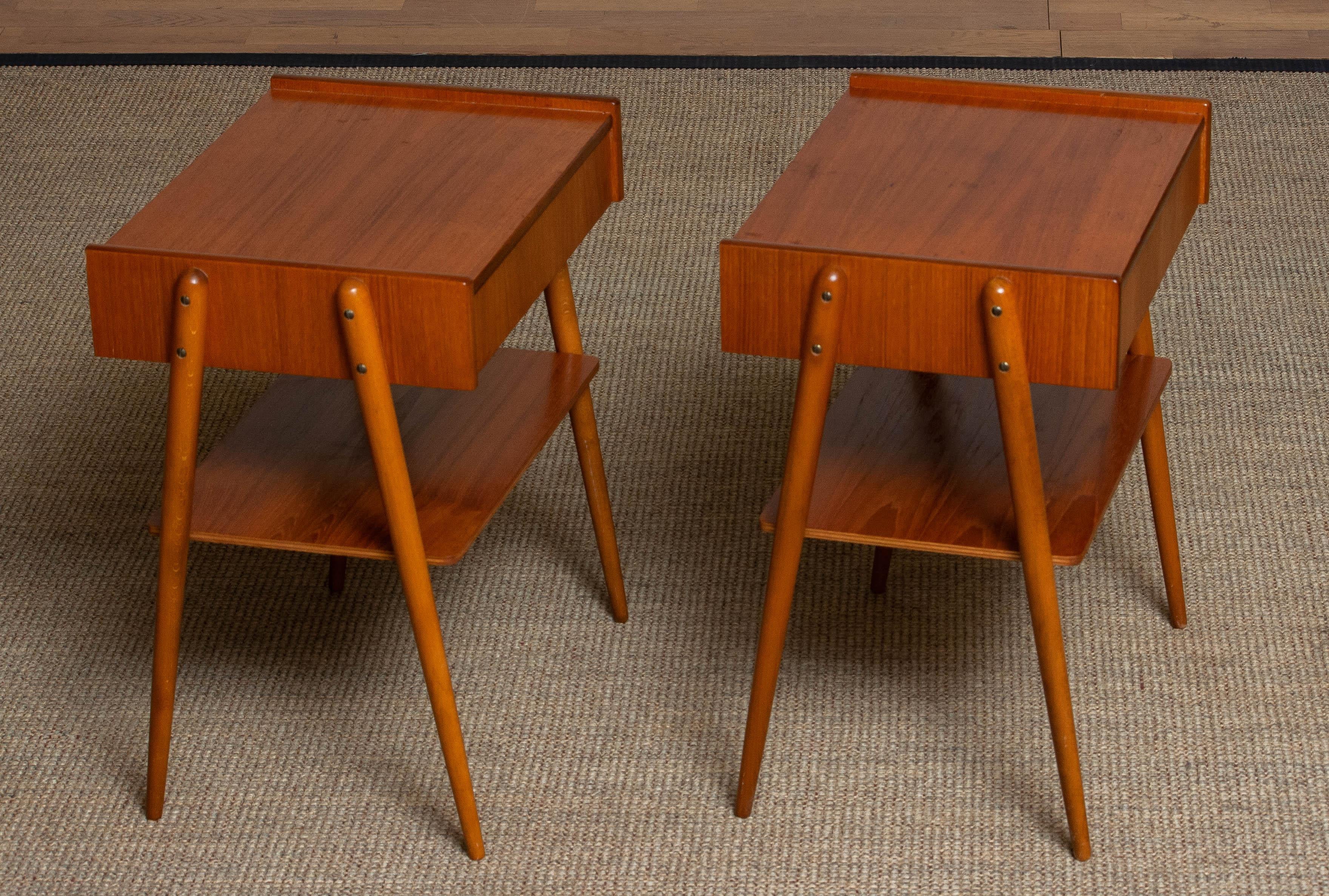 Teck Paire de tables de chevet en teck de Carlstrm & Co Mobelfabrik, datant de 1950 en vente