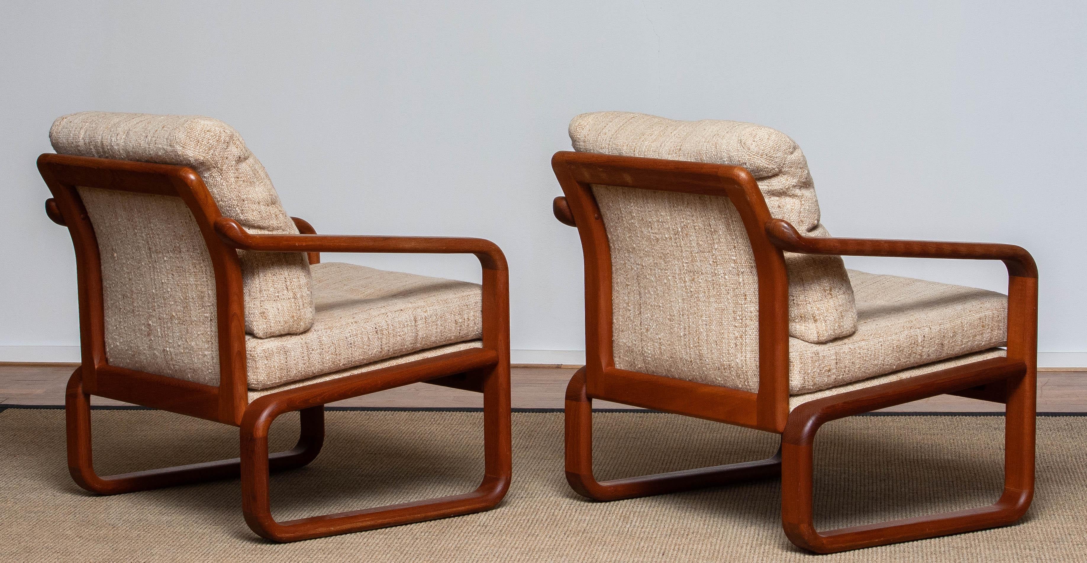 Paire de fauteuils en teck avec coussins en laine par DHS Design Denmark 1980 en vente 3