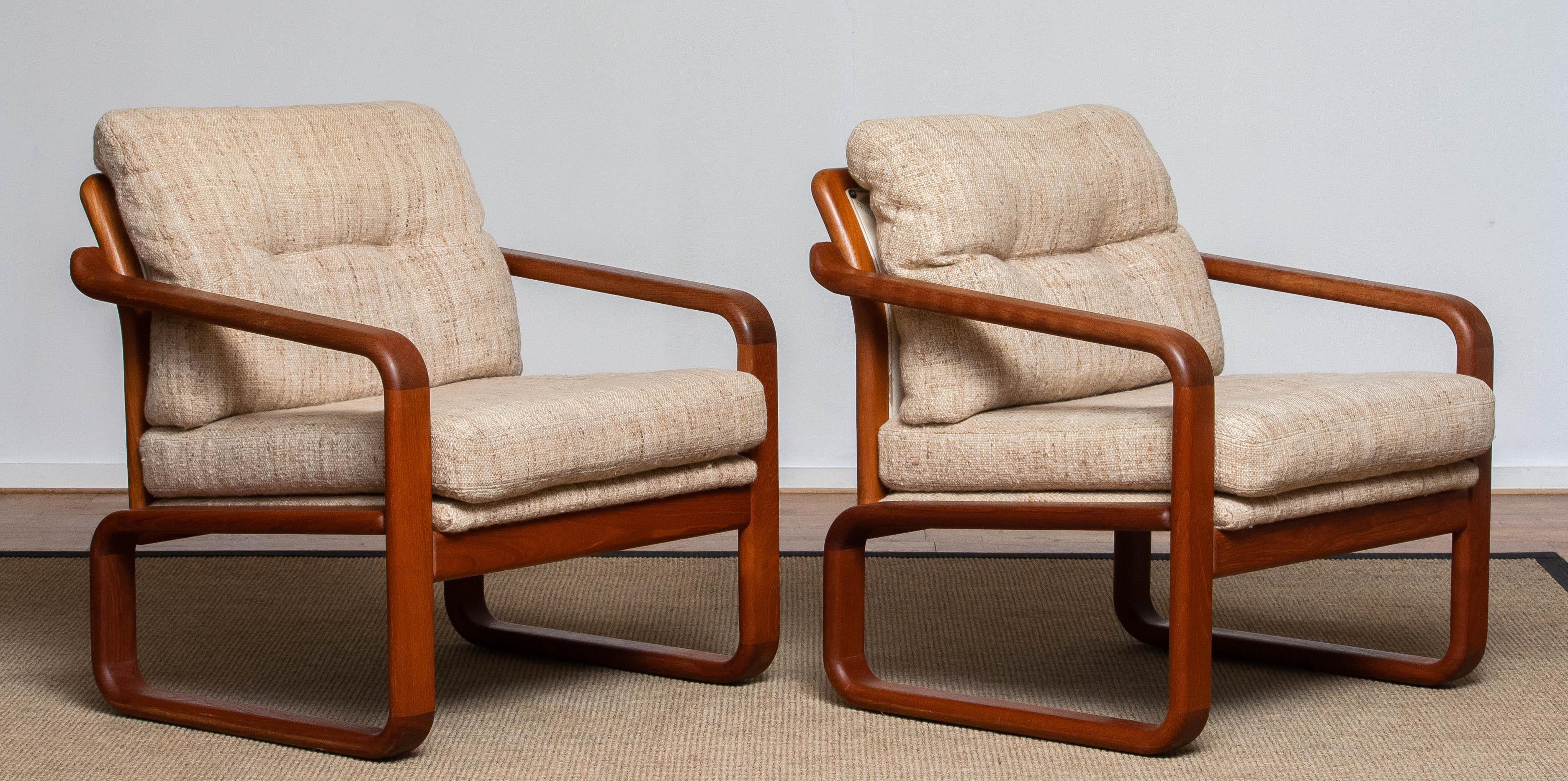 Paire de fauteuils en teck avec coussins en laine par DHS Design Denmark 1980 en vente 4