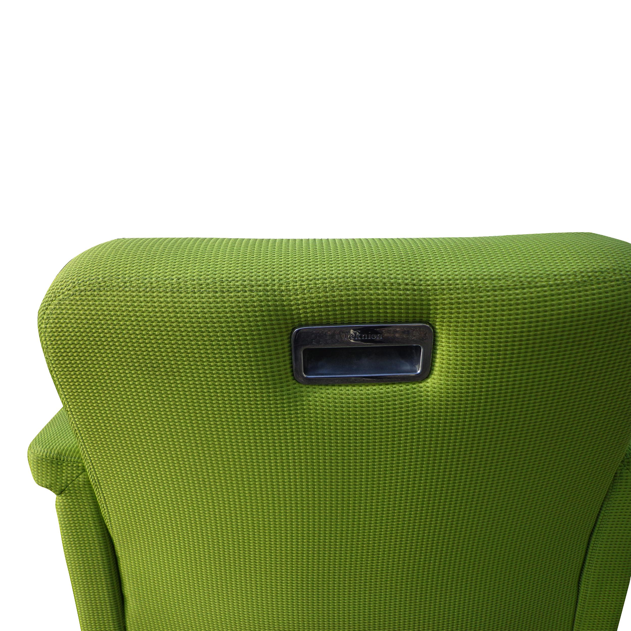 XXIe siècle et contemporain Paire de fauteuils de salon Teknion Belize avec tablette en vente