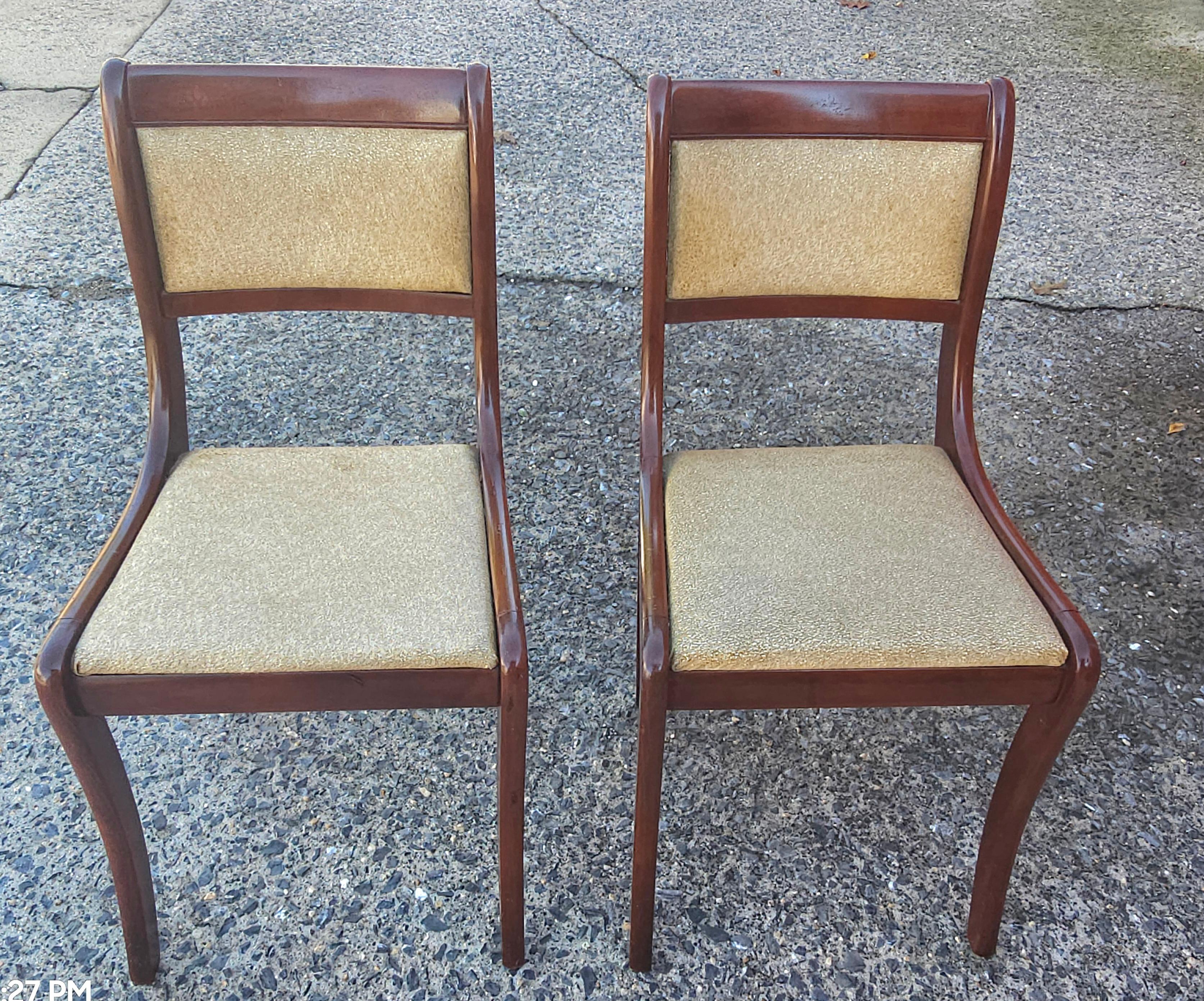 20th Century Pair Tell City Chair Co. Duncan Phyfe Mahogany and Vinyl Upholstered Side Chairs For Sale