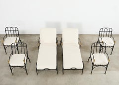 Paar Tetes de Lionnes Bronze Eisen Chaise Longues nach Giacometti