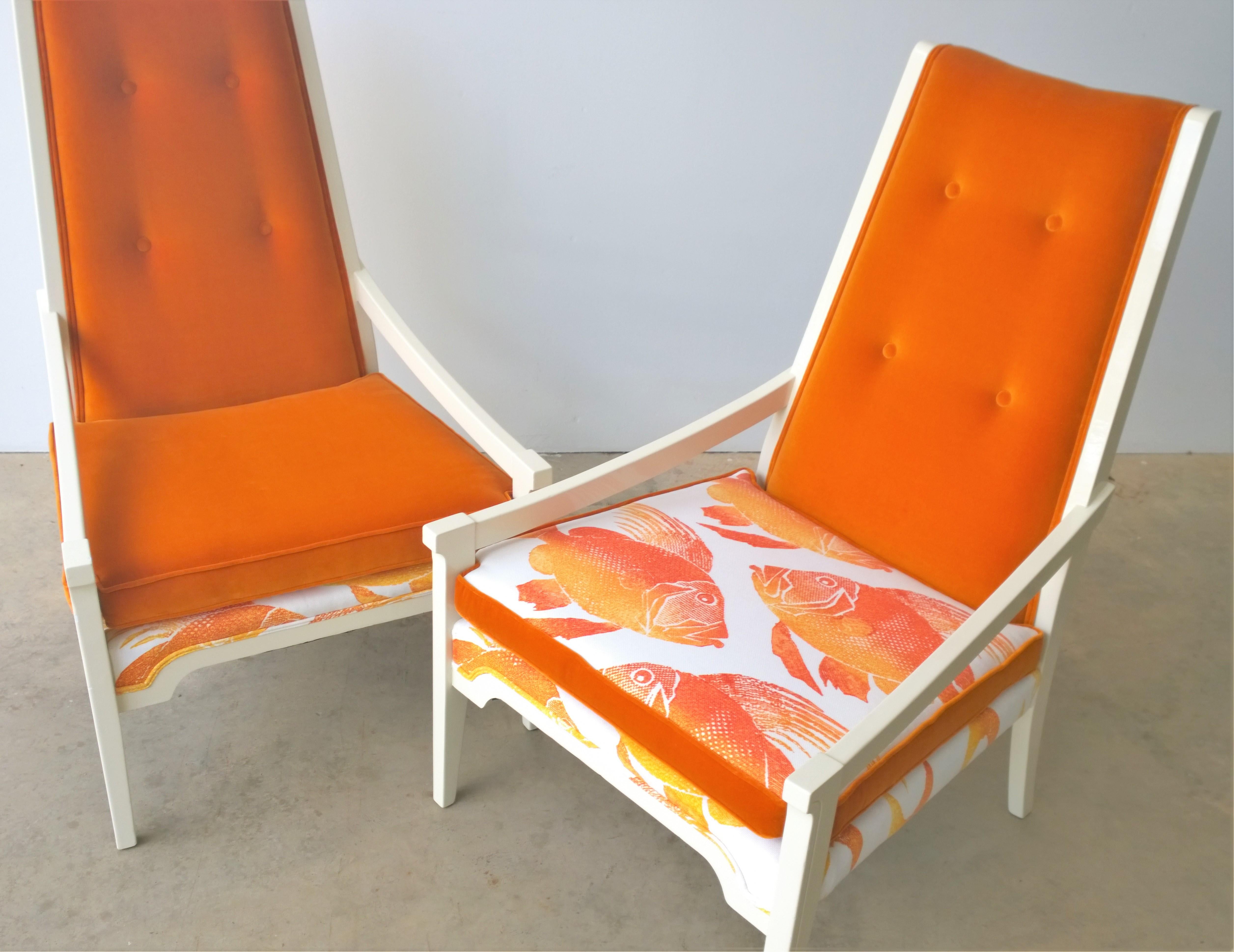 T.H. Robsjohn-Gibbings Style Orange Velvet & White Linen Arm Lounge Chairs, Pair For Sale 2