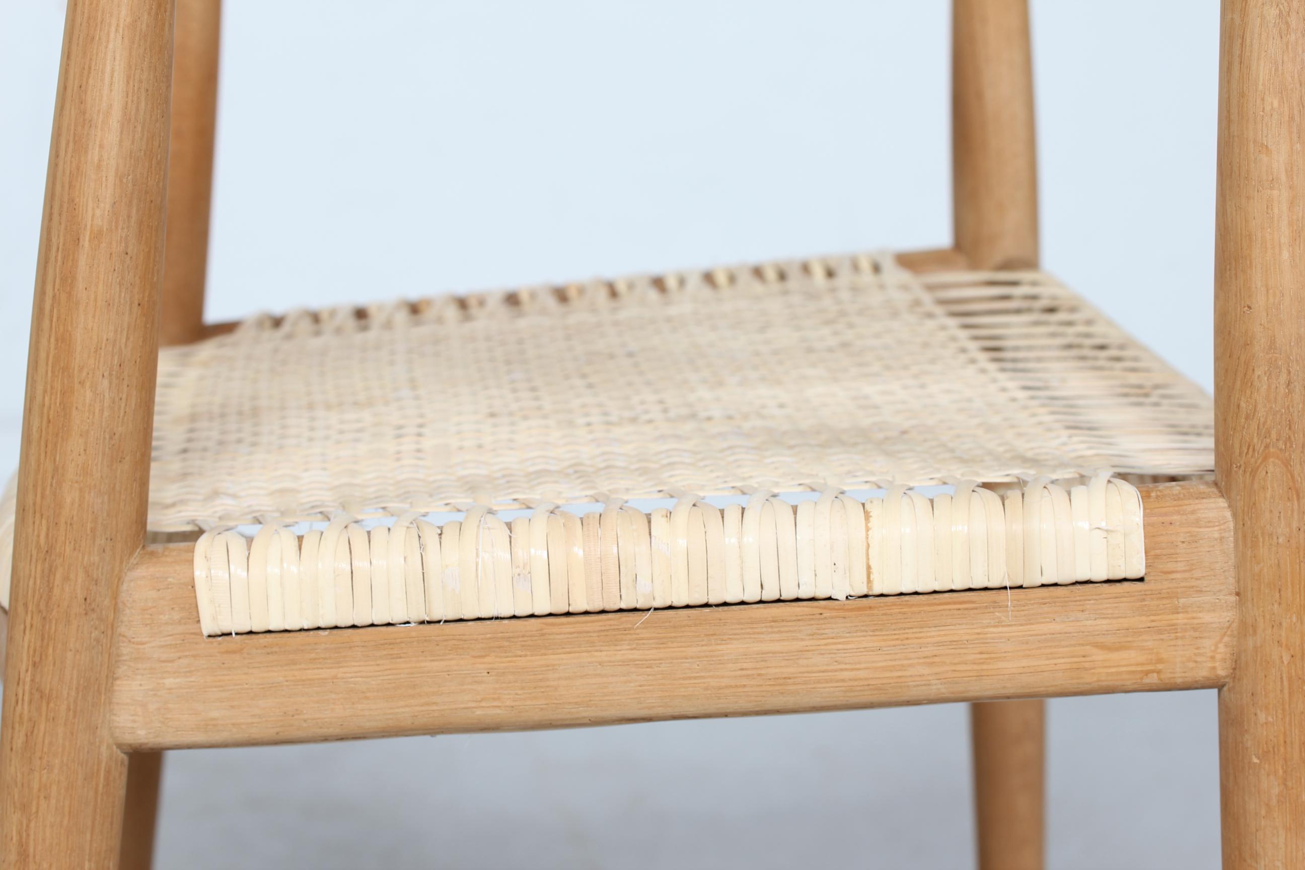 Paire de chaises de Hans J Wegner 503 en chêne et en rotin fabriquées par Johannes Hansen:: années 1960 2