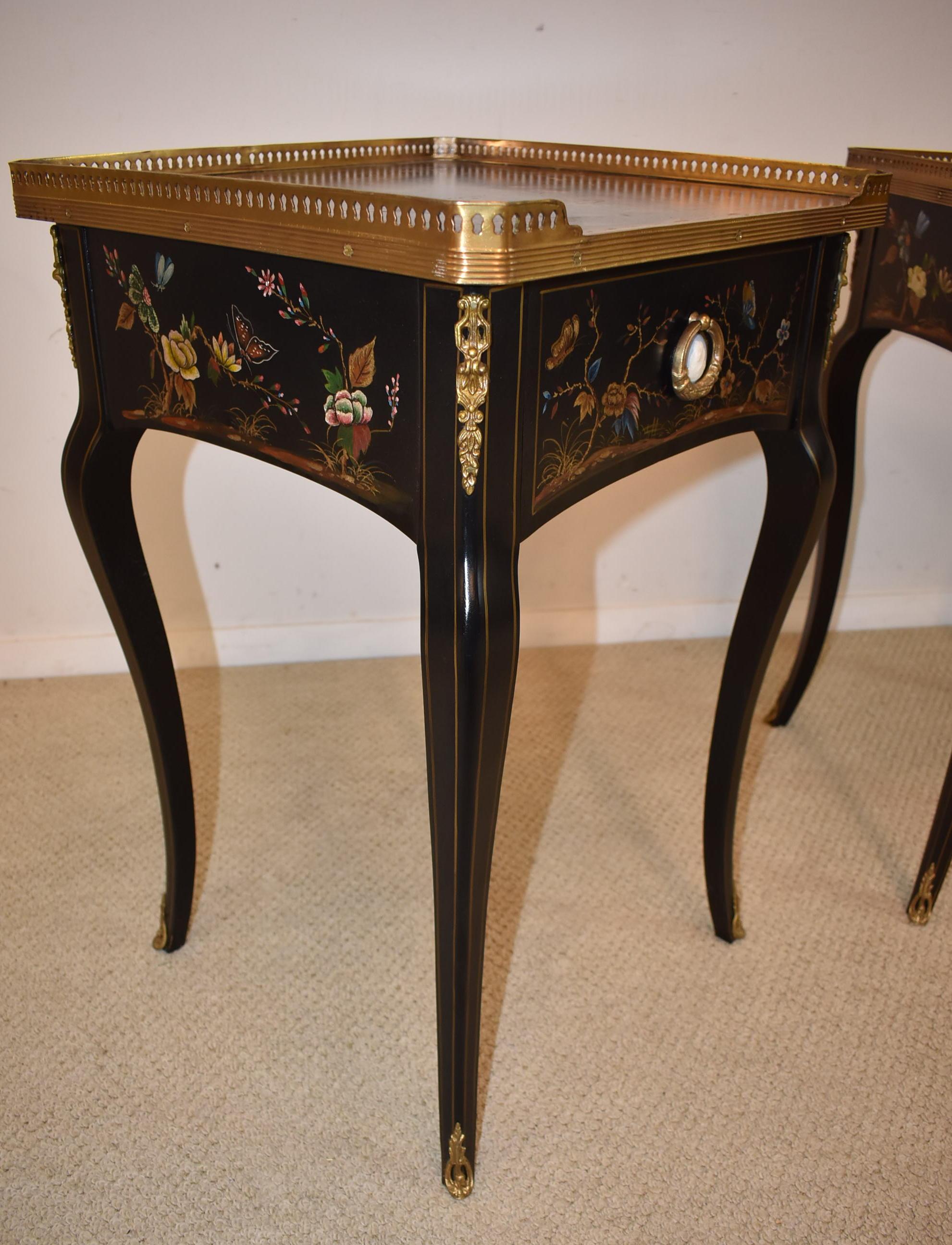 Theodore Alexander Black Lacquered French Empire Side Tables Hand Painted, Pair  In Good Condition In Toledo, OH
