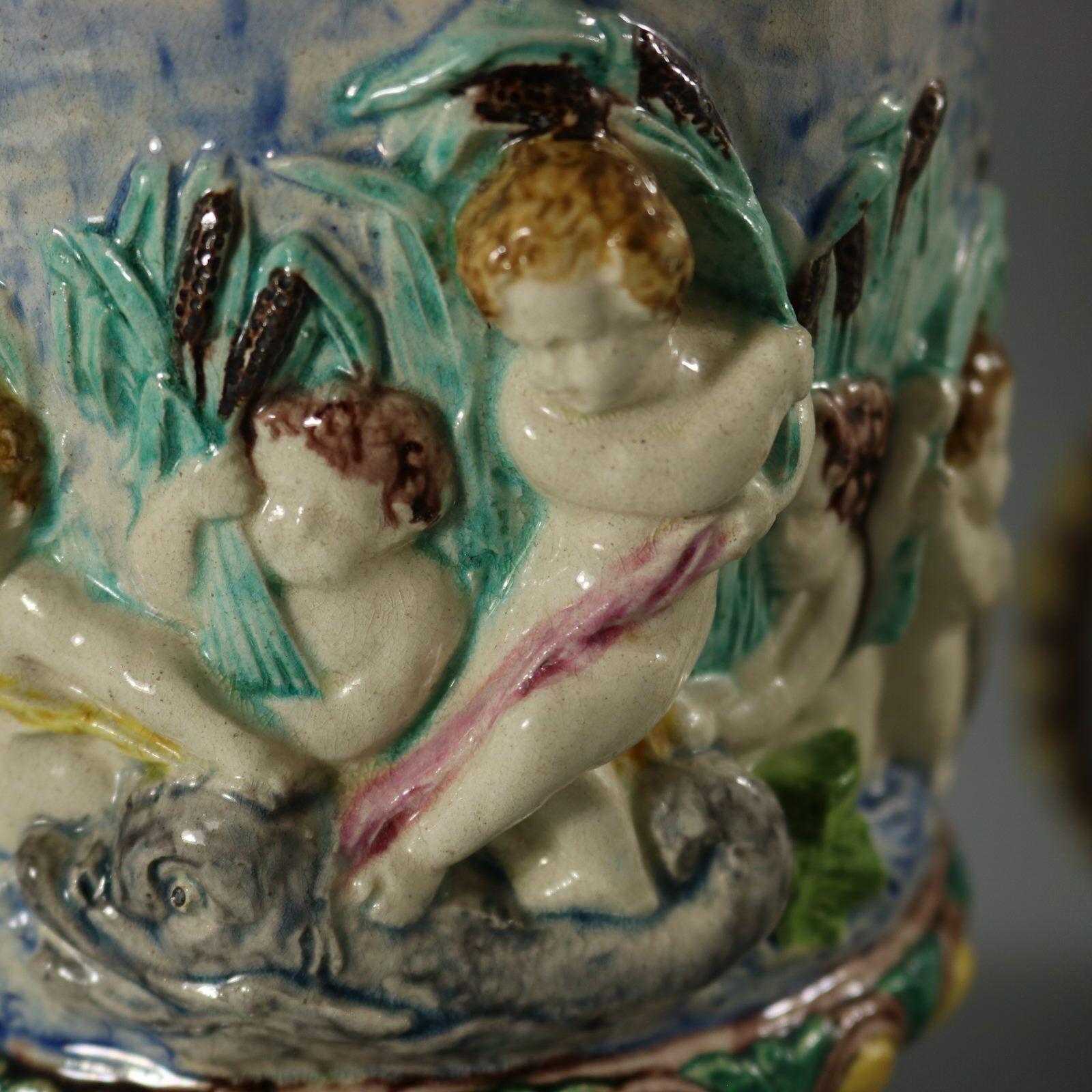 Paire de vases mythologiques en majolique de Palissy de Thomas Sergent en vente 3