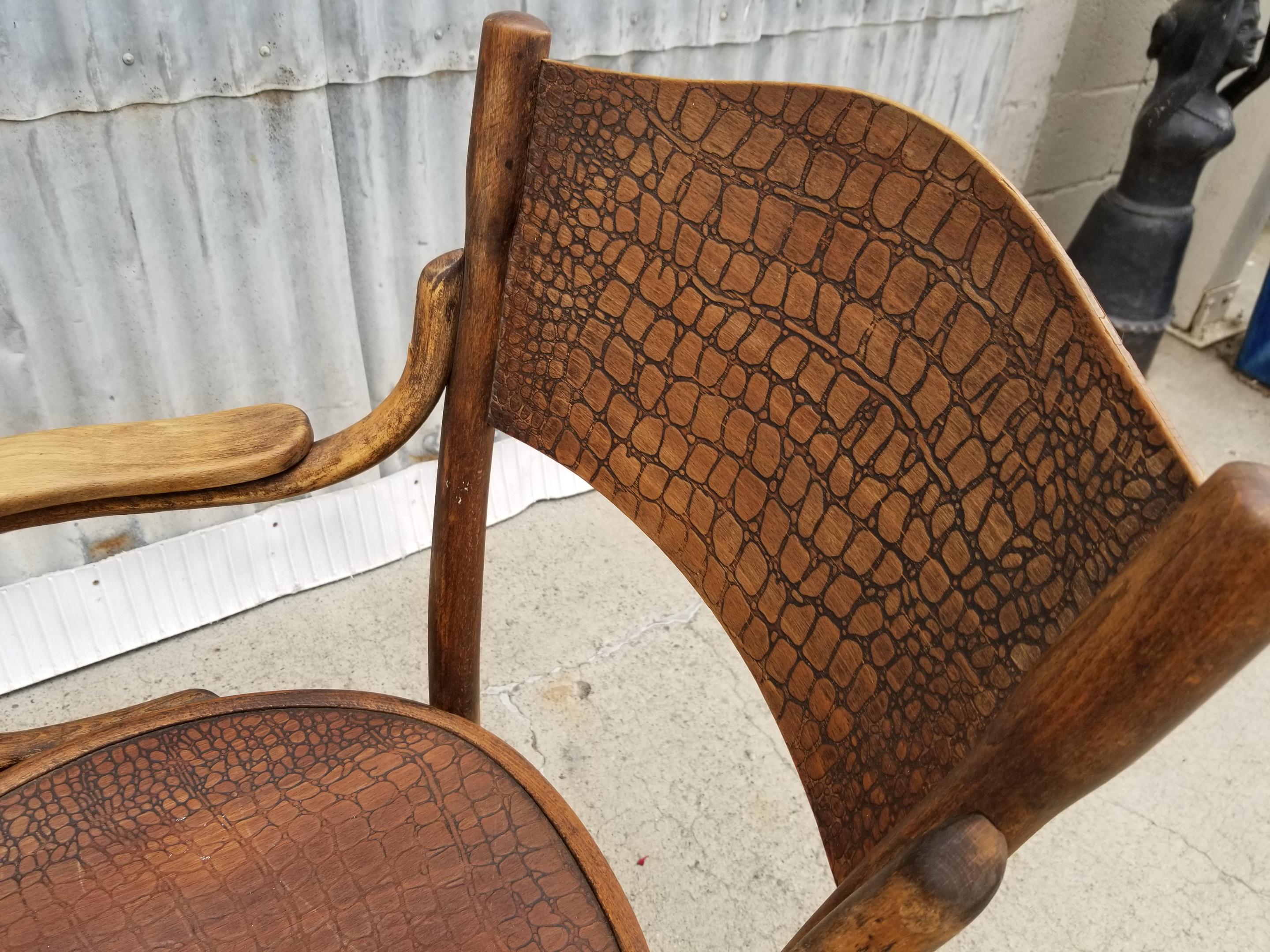 Pair of Thonet Bentwood Chairs, Early 20th Century 3