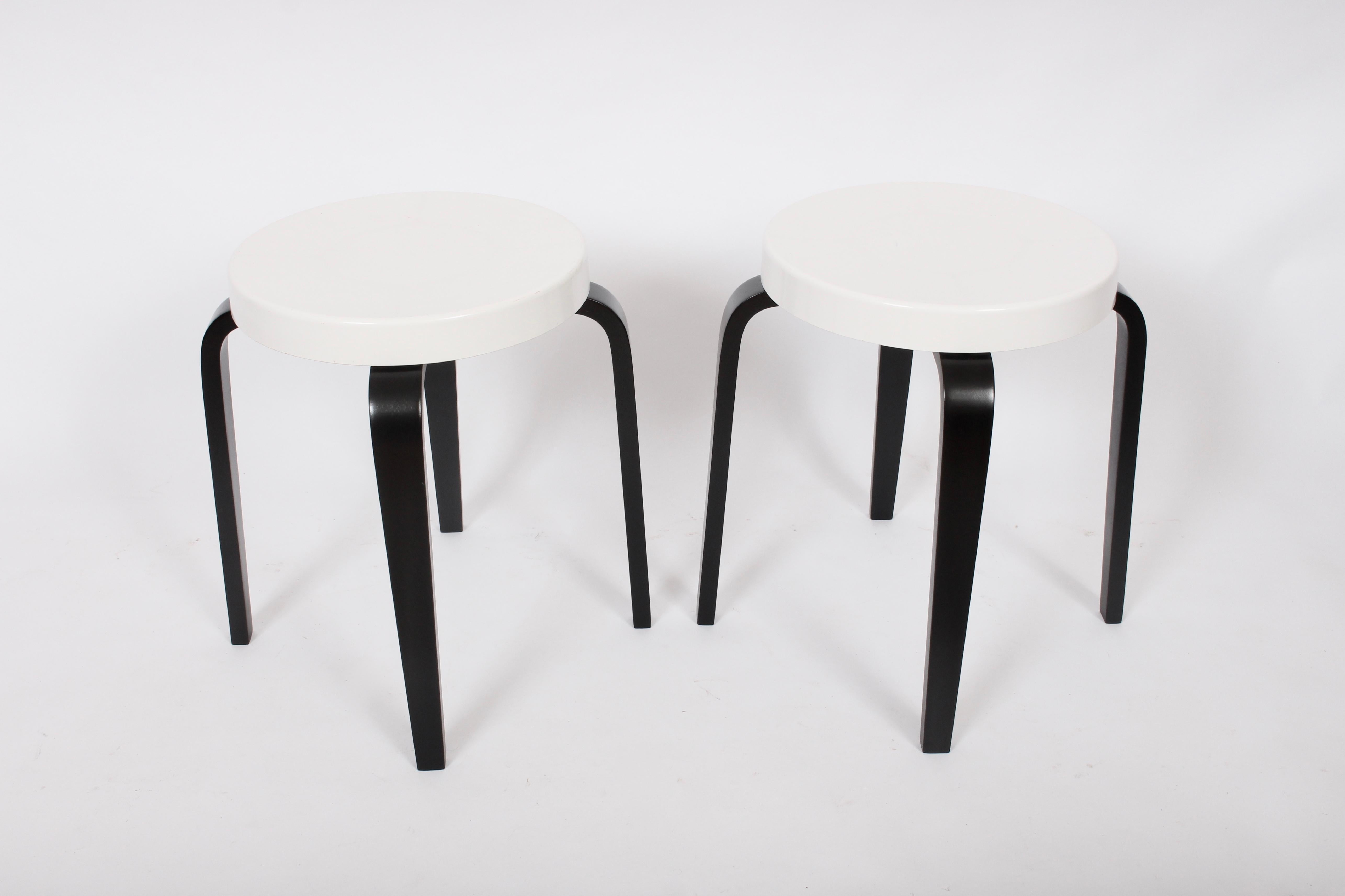 Pair of Thonet White and Black Bakelite Stacking Stools, 1930s For Sale 7