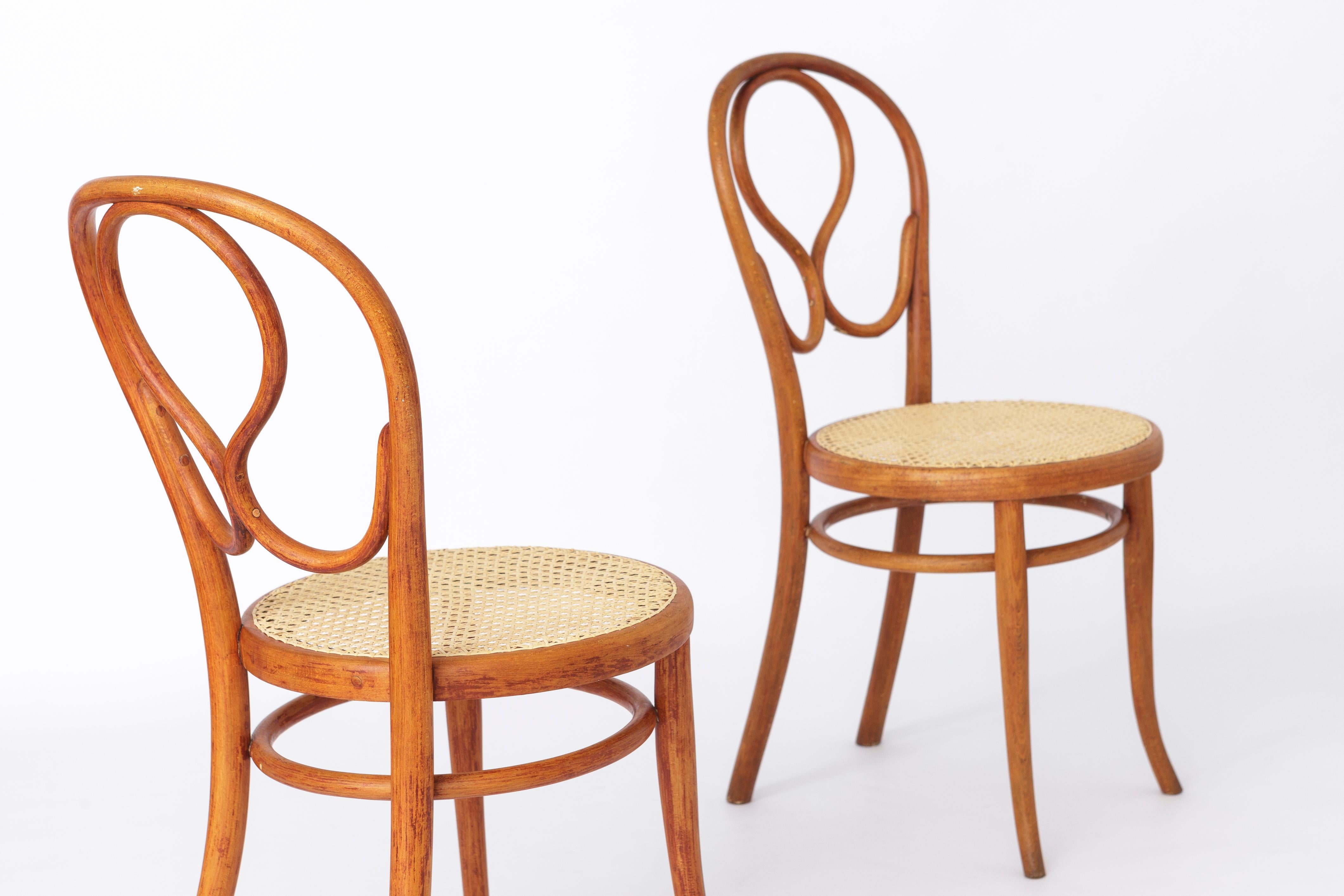 Mid-Century Modern Pair Thonet Cafe-Chairs approx. 1880s - Bentwood, Cane seat weaving