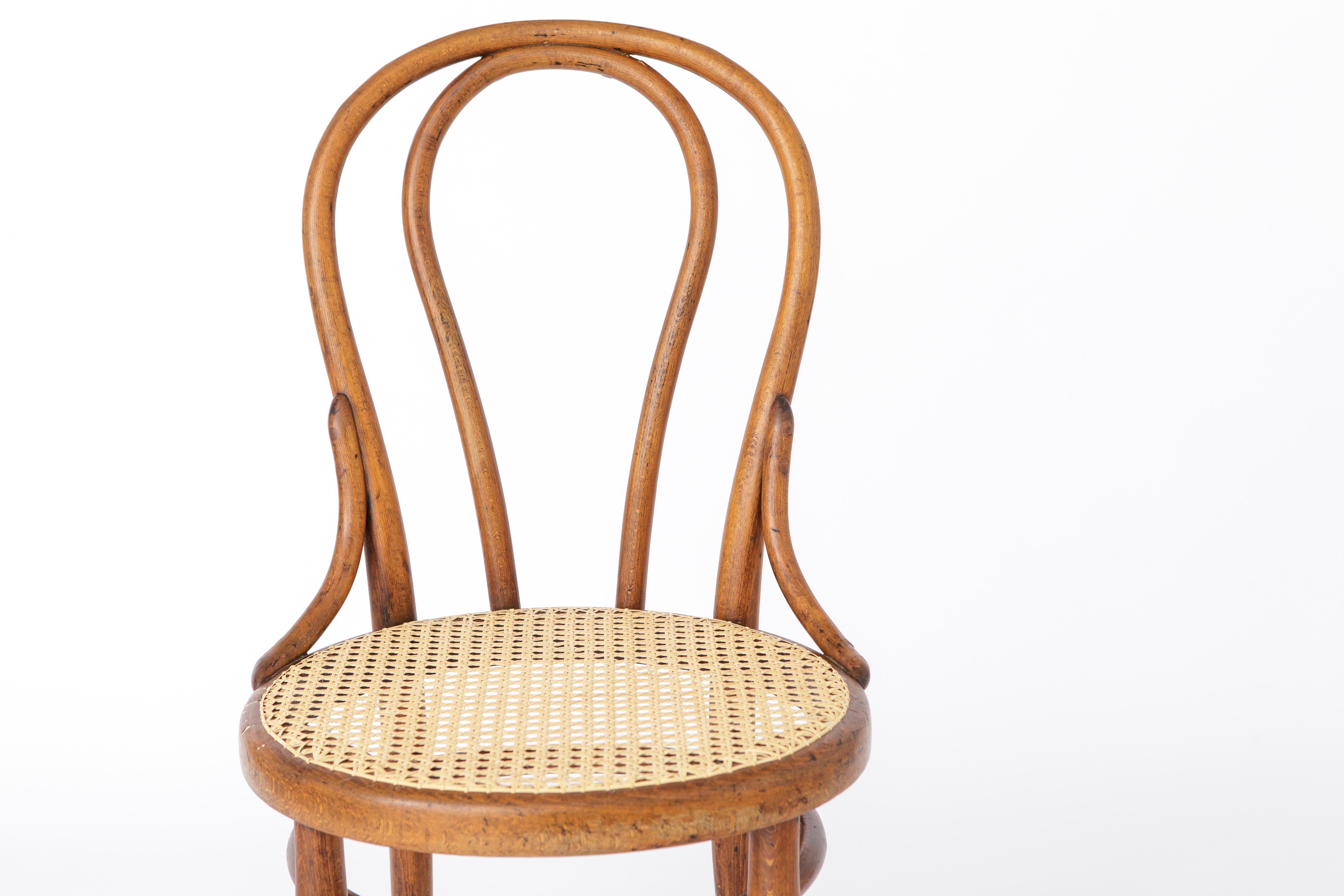 Early 20th Century Pair Thonet chairs 1920s-1940s Bentwood Viennese weaving For Sale