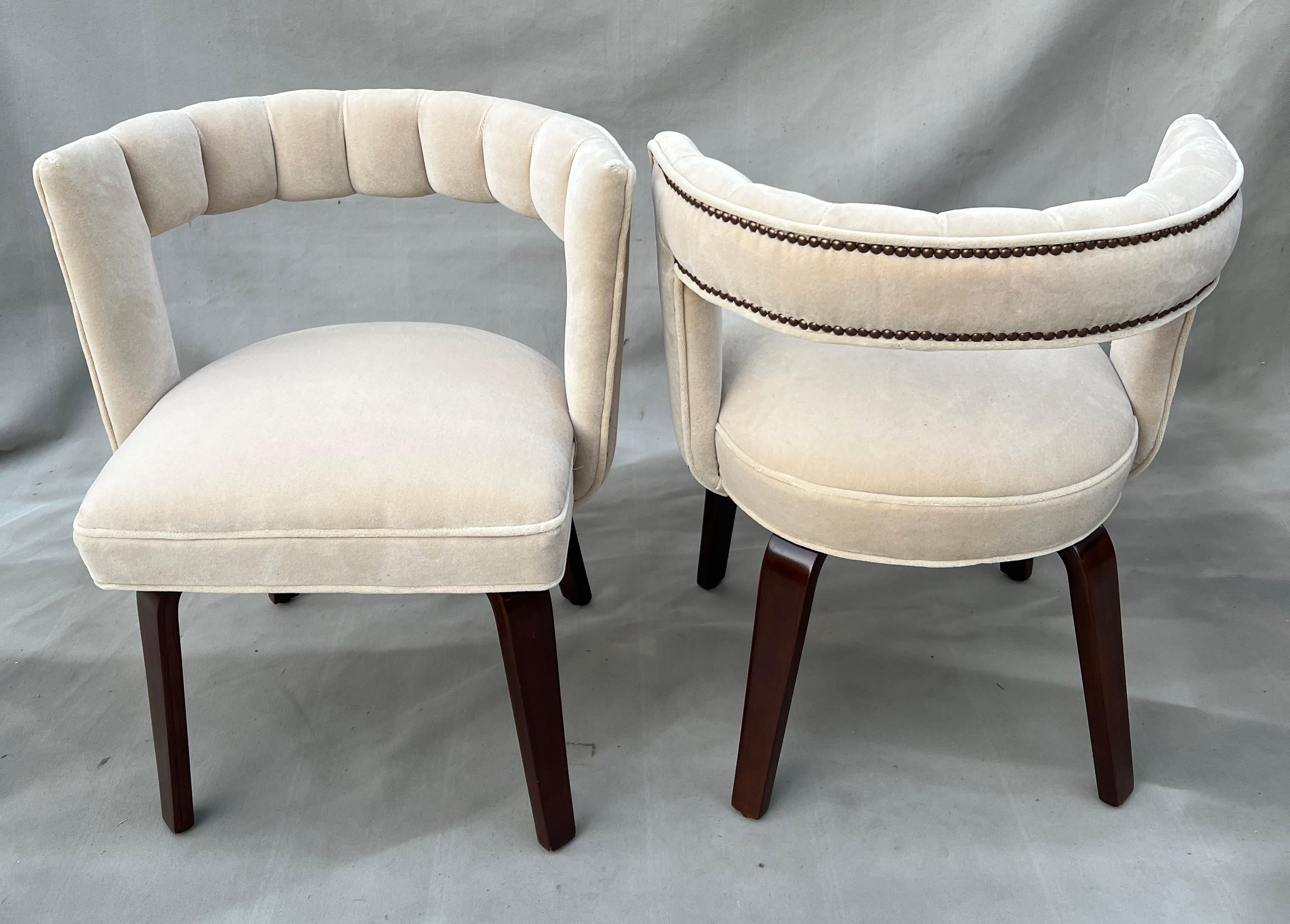 Pair Thonet Side Chairs Scalloped and Ribbed Open Back and Bronze Nail Heads For Sale 4