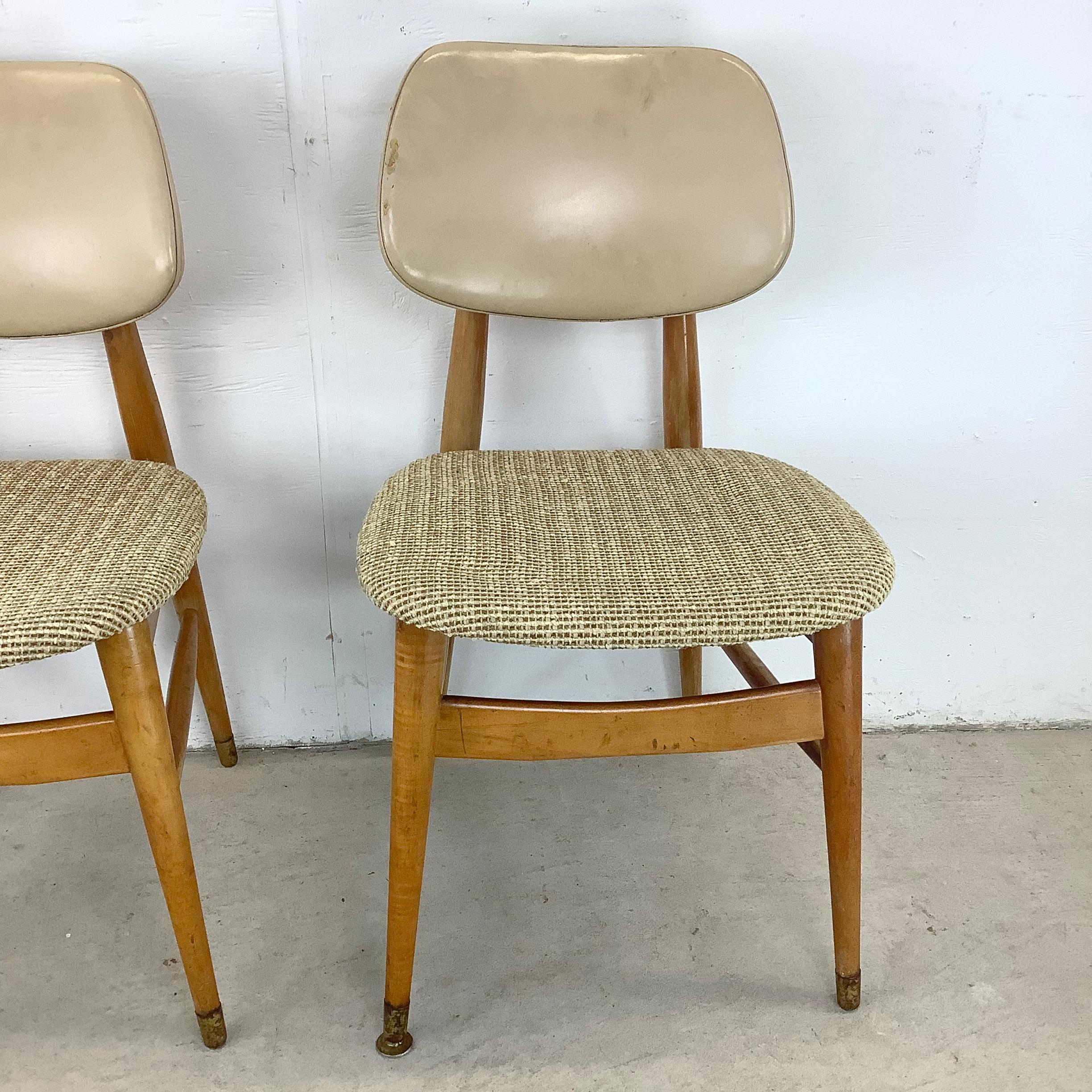 Inconnu Paire de chaises d'appoint de style Thonet du milieu du siècle dernier en vente