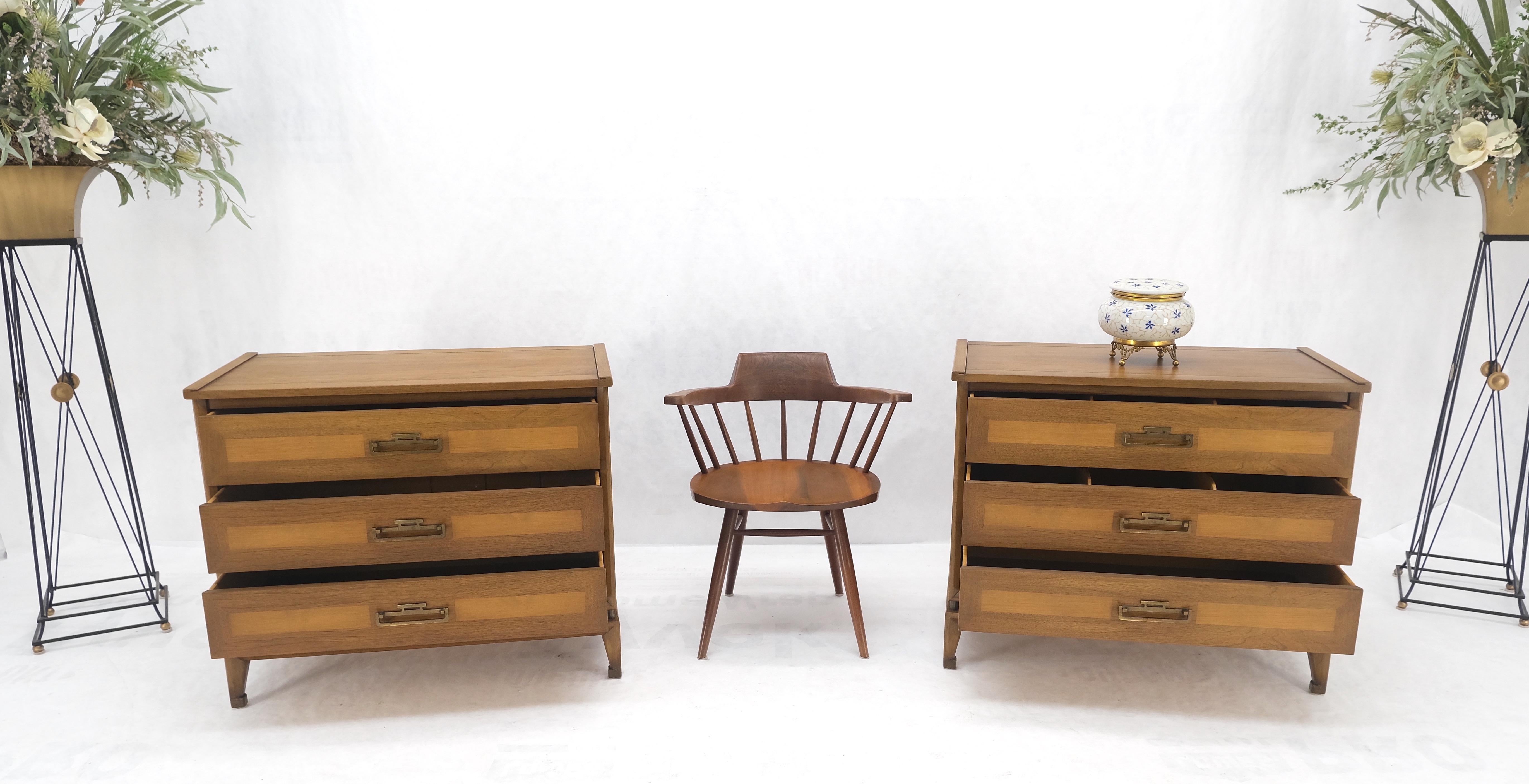 Pair Three Drawers Light Walnut Banded Drawers Drop Pulls Bachelor Chests MINT! For Sale 2
