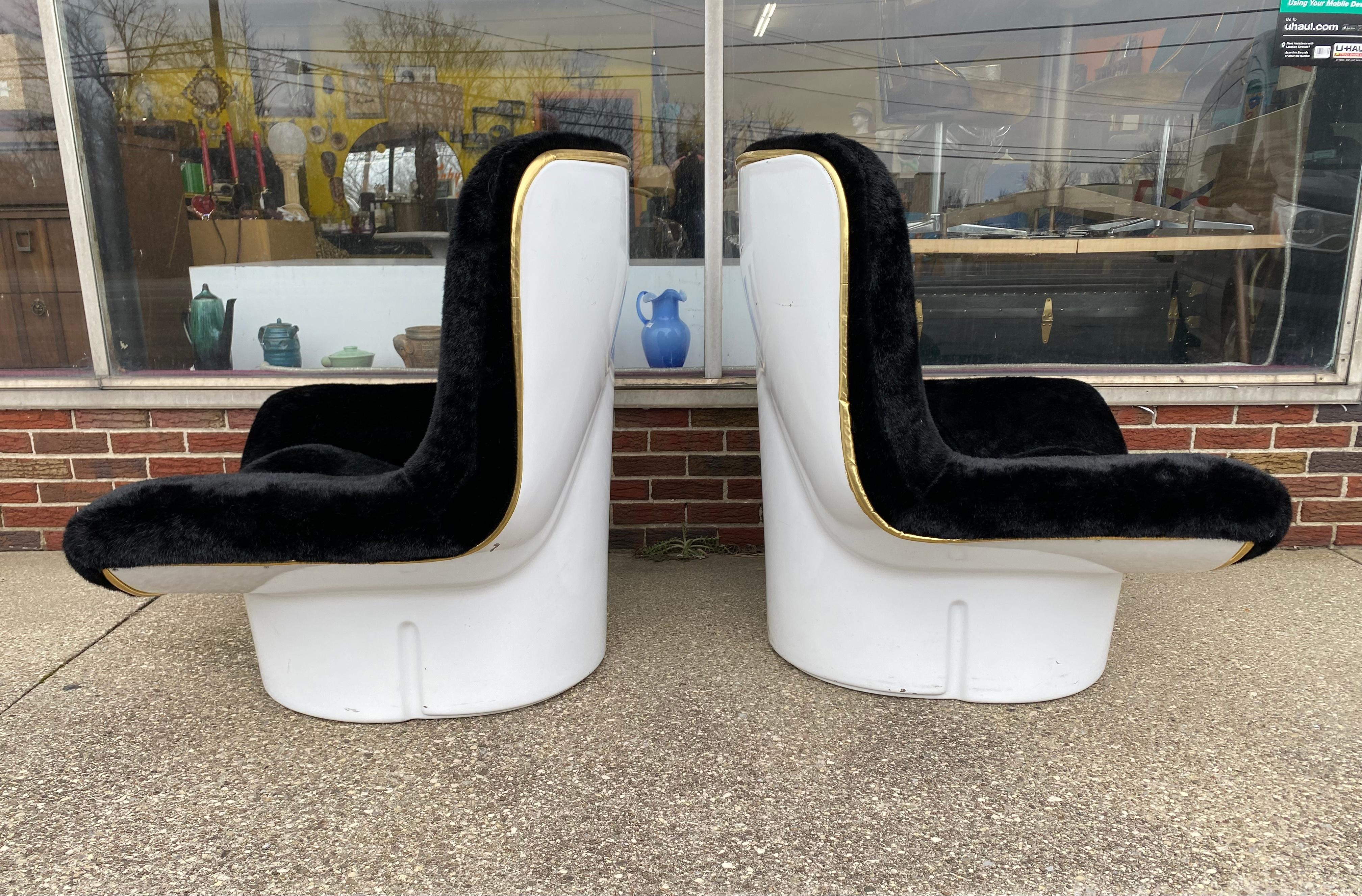 Late 20th Century Pair Titina Ammanati and Giam Paolo Vitelli Lounge Chairs for Comfort, 1970s For Sale