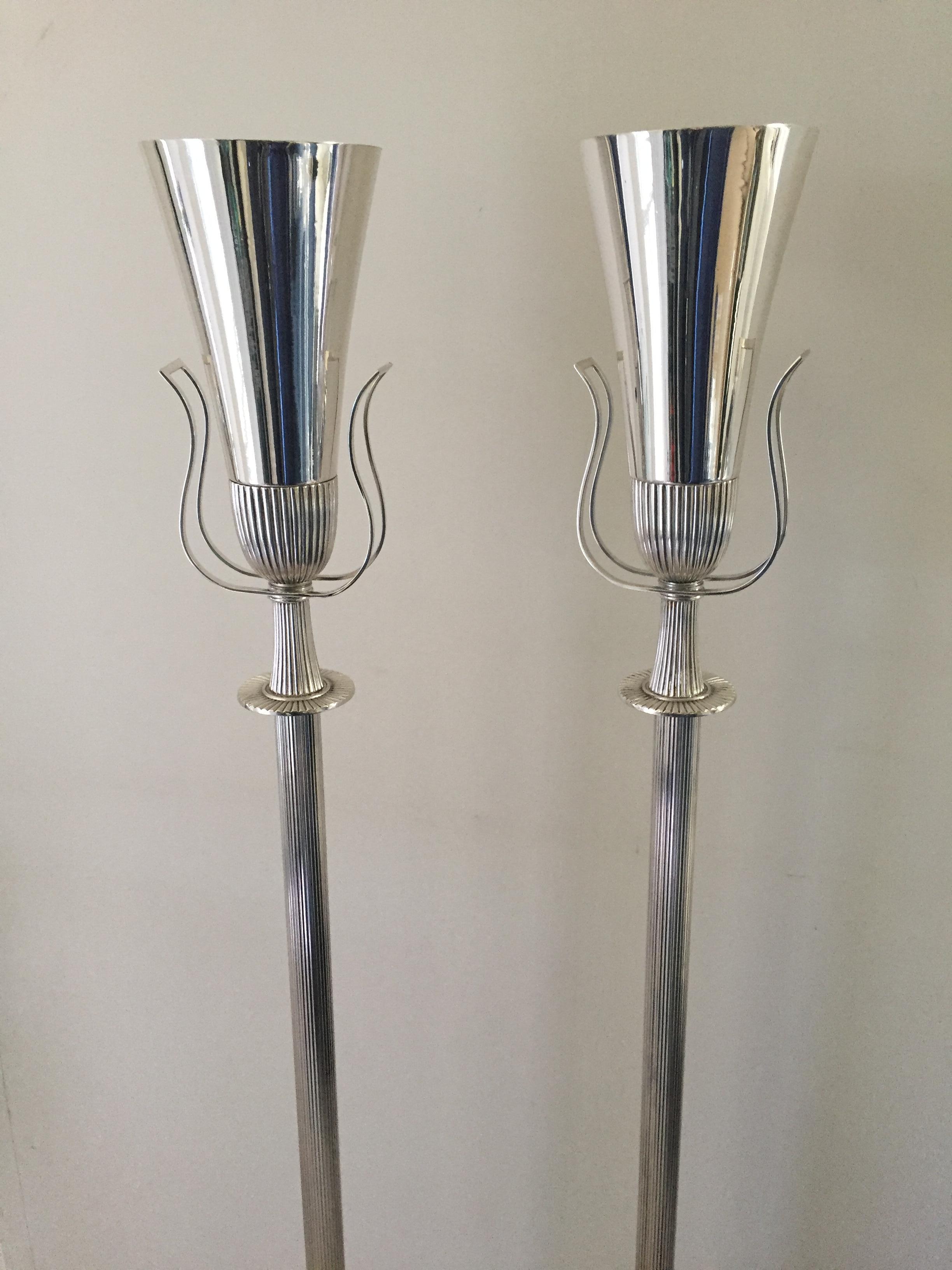 Pair of Tommi Parzinger Hollywood Regency Torchiers or Standing Lamps For Sale 1