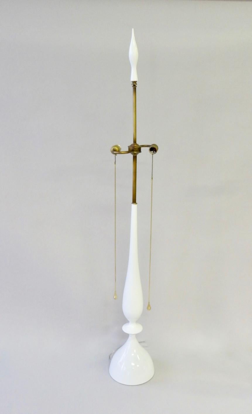 Tommi Parzinger Style White Lacquer with Brass Pull Rembrandt Table Lamps, Pair For Sale 2
