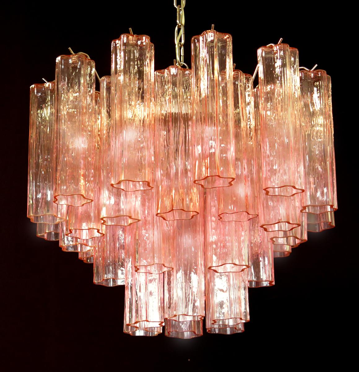 Pair of 36 Tronchi Chandelier Style Toni Zuccheri for Venini, Murano, 1980 In Excellent Condition For Sale In Budapest, HU