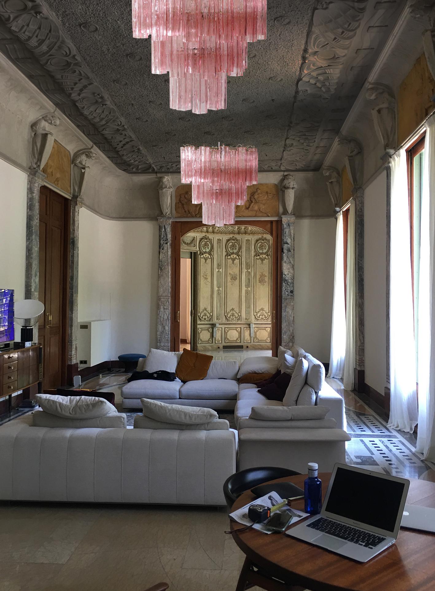 Pair of Tronchi Chandeliers, 48 Pink Glasses, Murano, 1990 For Sale 3