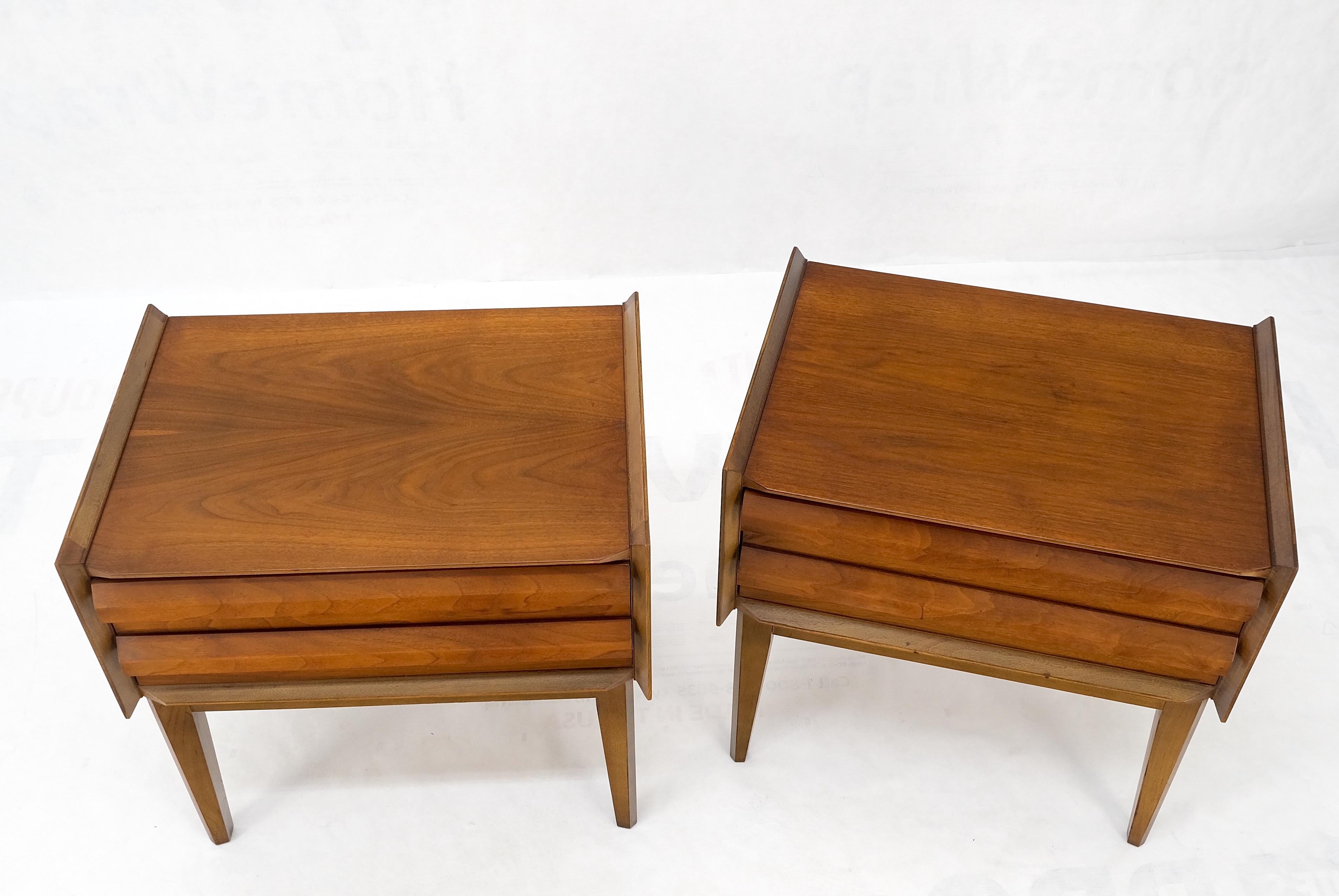 Pair Two Drawers Walnut Mid-Century Modern End Side Night Stands Tables Mint! For Sale 8
