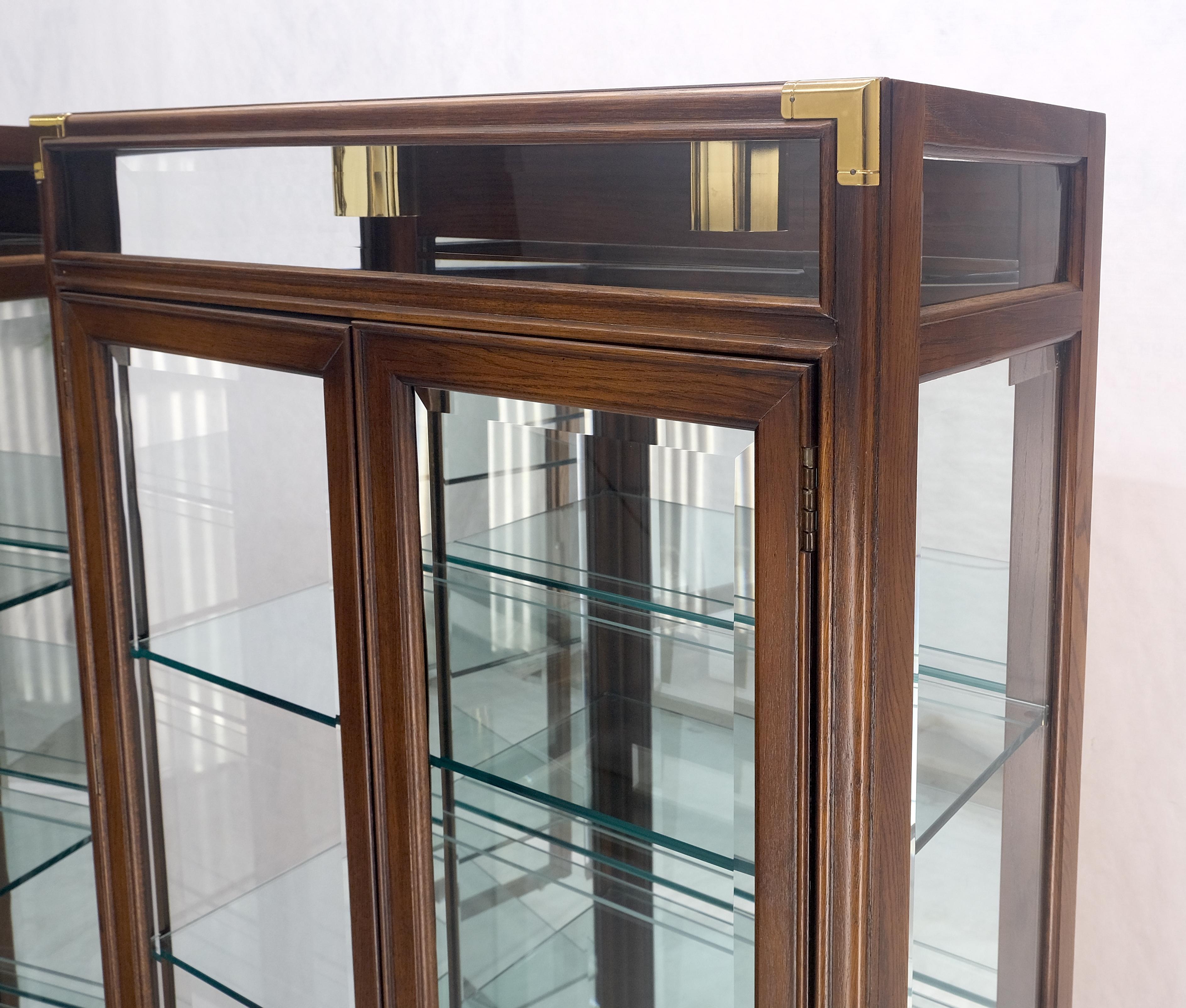 20th Century Pair Two Glass Doors Lighted Oak & Brass Glass Shelves Vitrines Display Cabinets For Sale