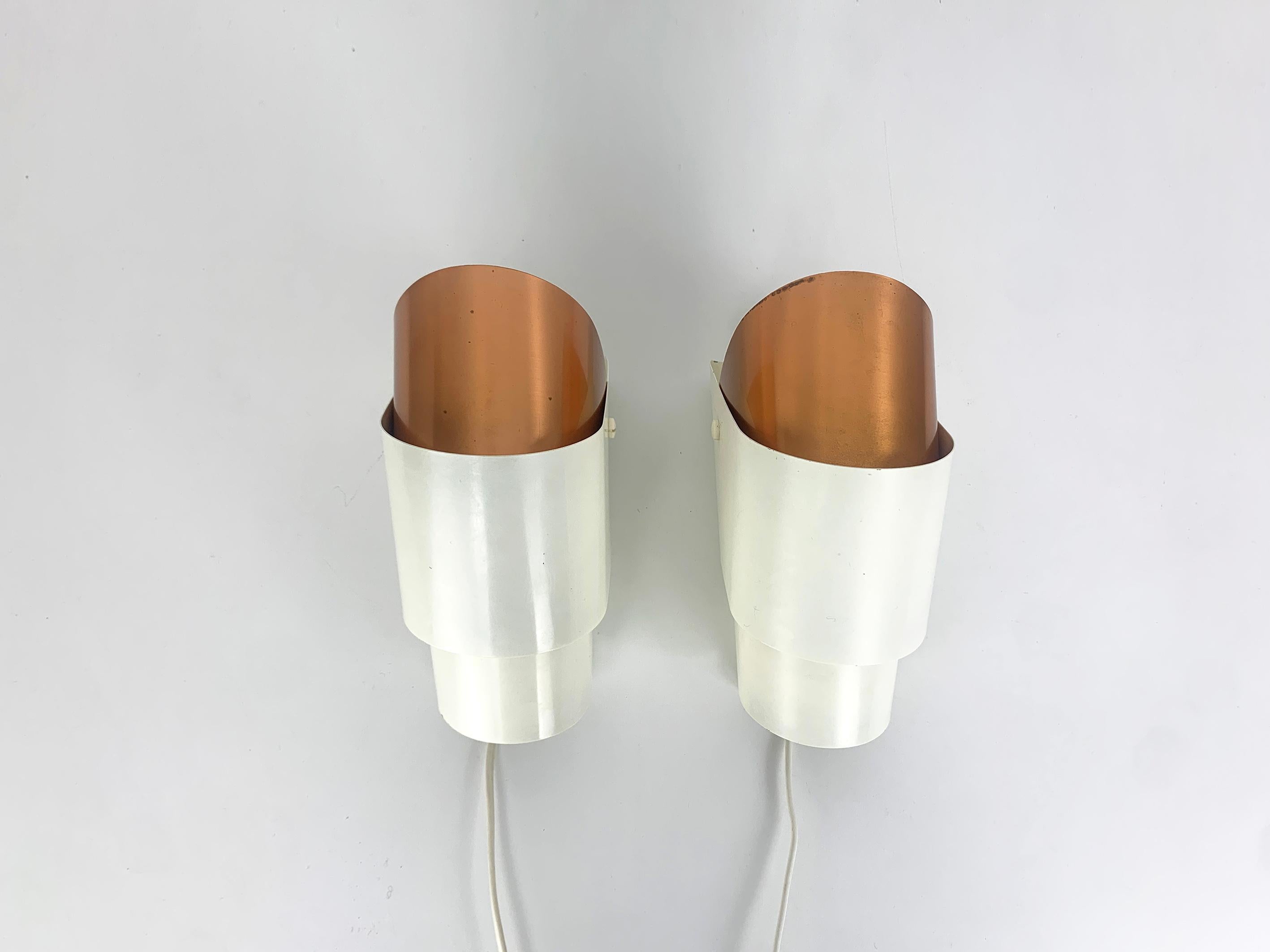 20ième siècle Paire d'appliques V-317 de Hans-Agne Jakobsson pour AB Markaryd, Suède, années 1960 en vente