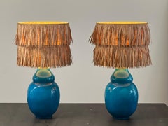 Pareja De Lámparas De Mesa Vallauris France Color Turquesa Con Pantallas De Flecos Rafia