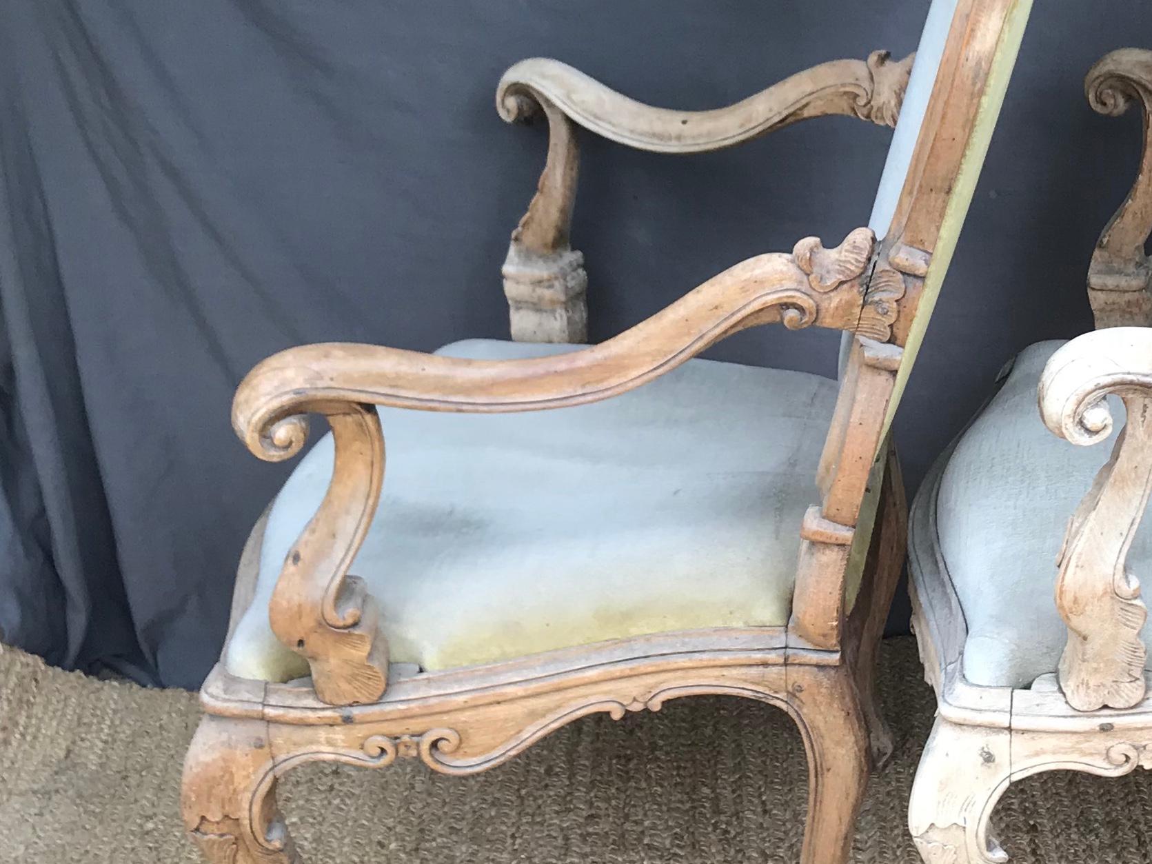 18th Century Pair Bleached Wood Venetian Open Armchairs For Sale