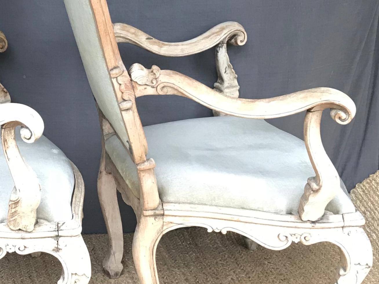 Pair Bleached Wood Venetian Open Armchairs For Sale 3