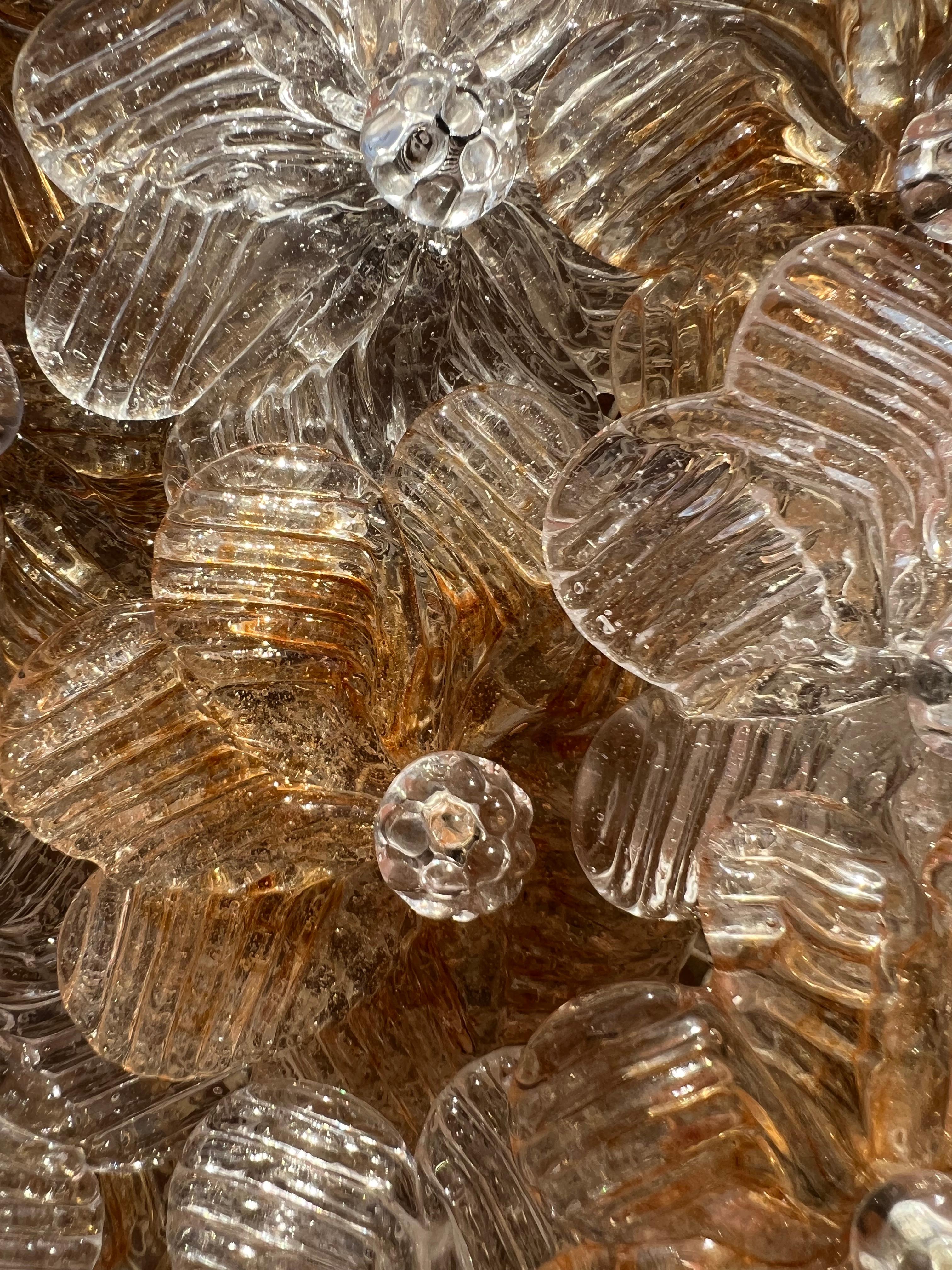 Milieu du XXe siècle Paire de plafonniers vénitiens. Murano 1950s en vente