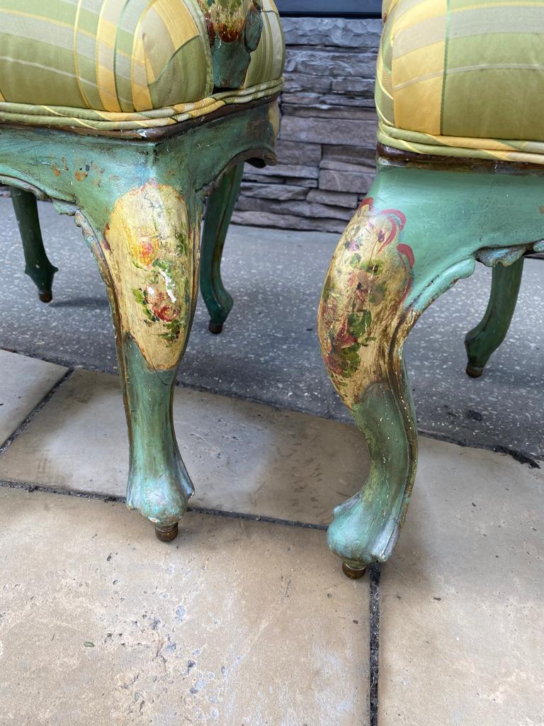 Fruitwood Pair of Venetian Chinoiserie Polychrome Armchairs For Sale