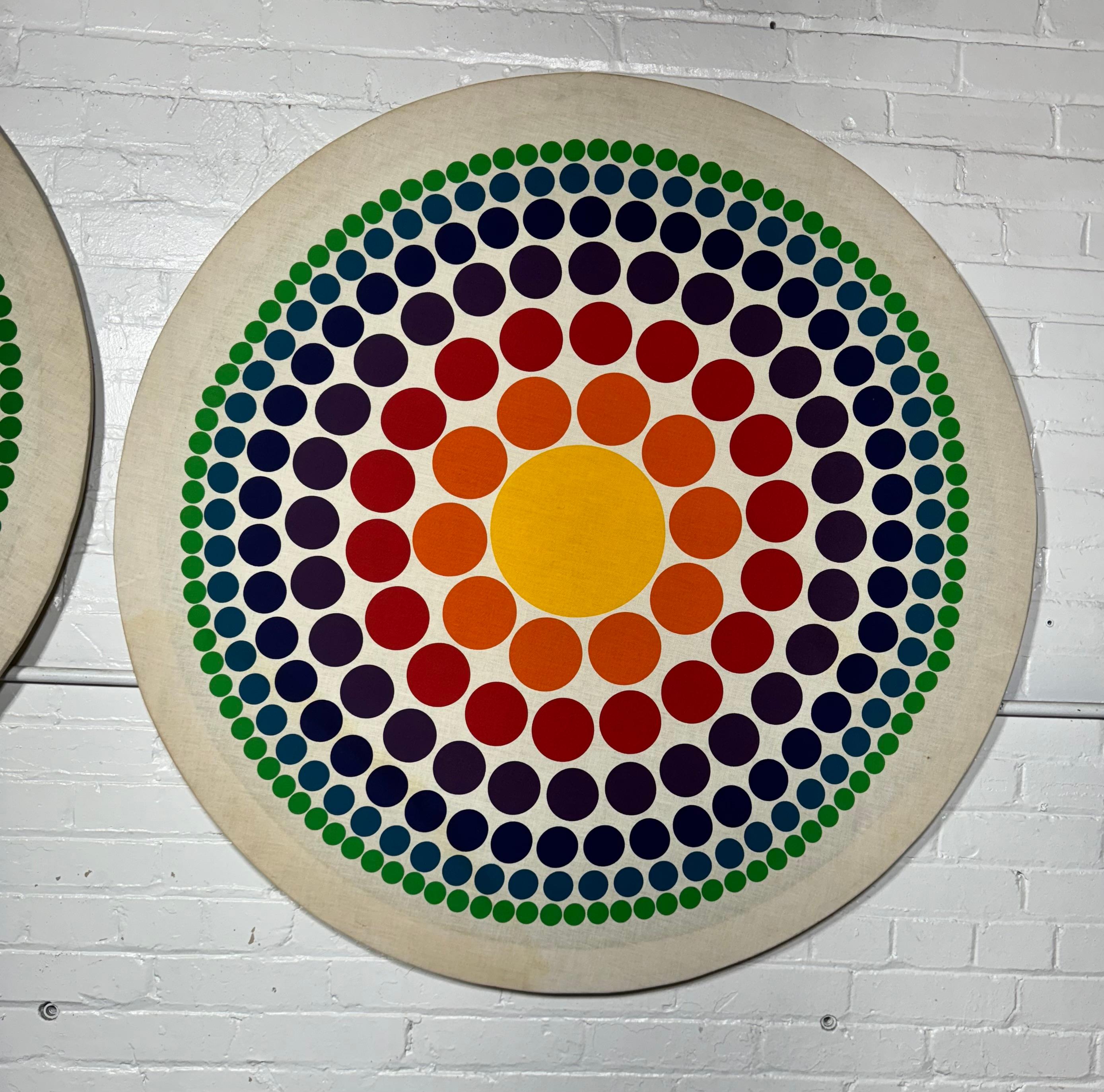 Paar Verner Panton „Circle“ Raumteilerdrucke auf Stoff / SPACE AGE POP ART im Angebot 1