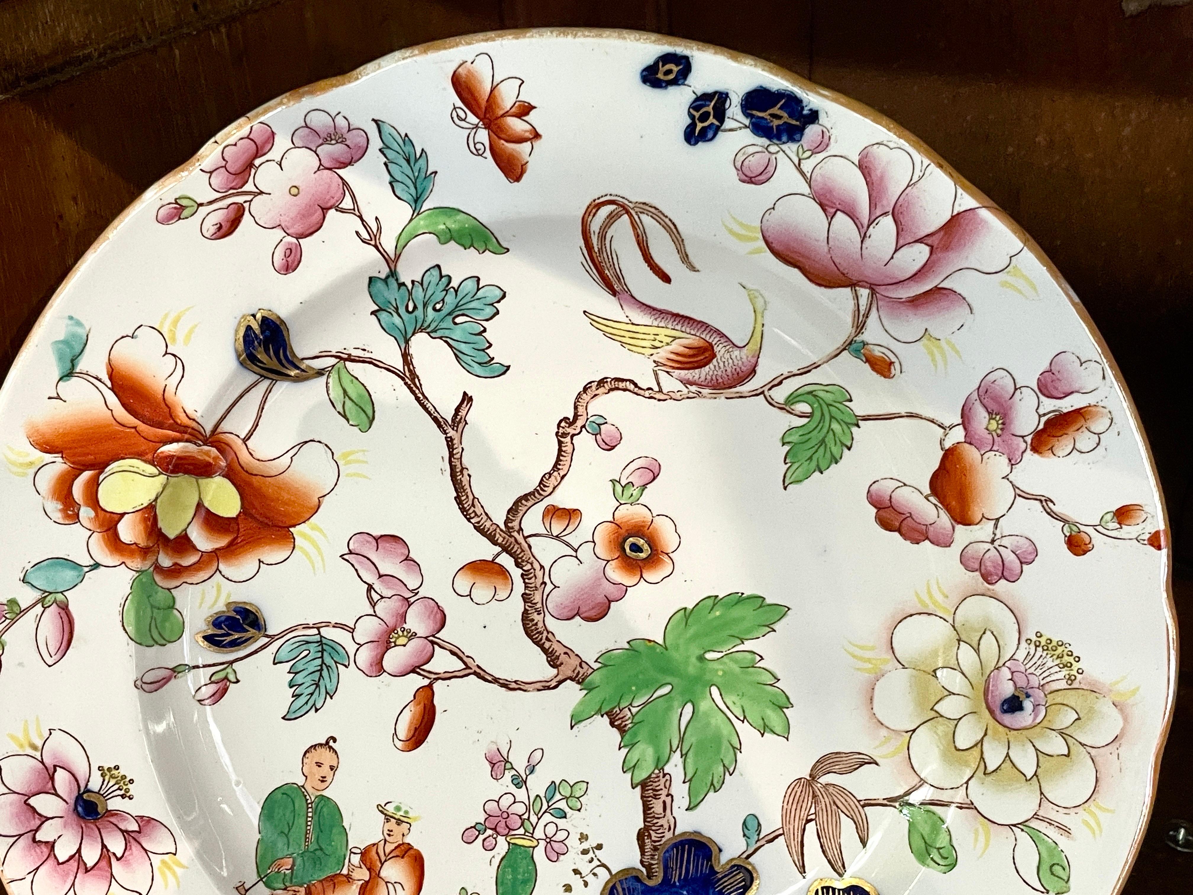 COPPIA di eccezionali piatti da credenza antichi inglesi Copeland (Spode) in terracotta o pietra ferrosa dipinti a mano in stile 