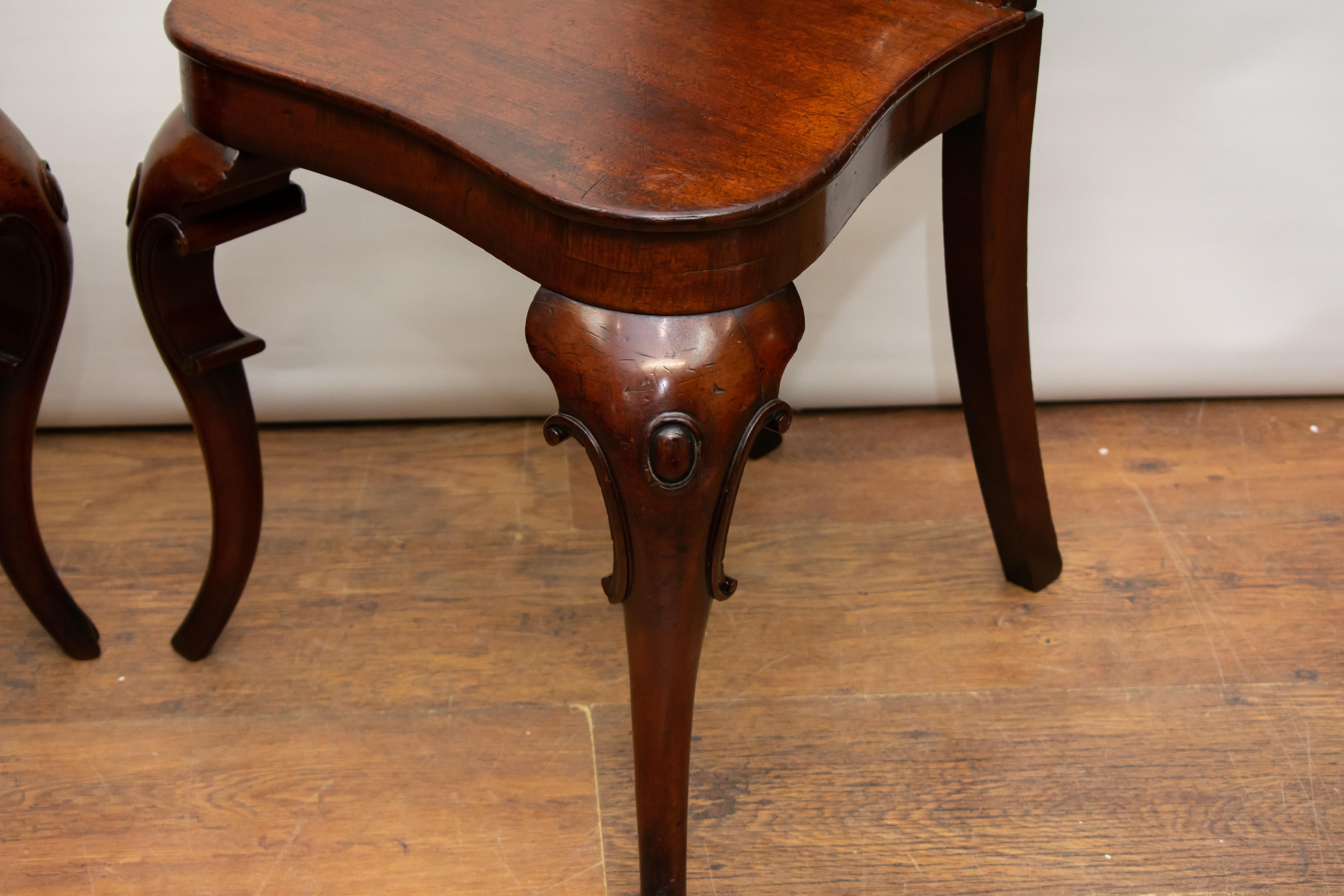 Mid-19th Century Pair Victorian Hall Chairs, Antique 1840 Carved Seats For Sale