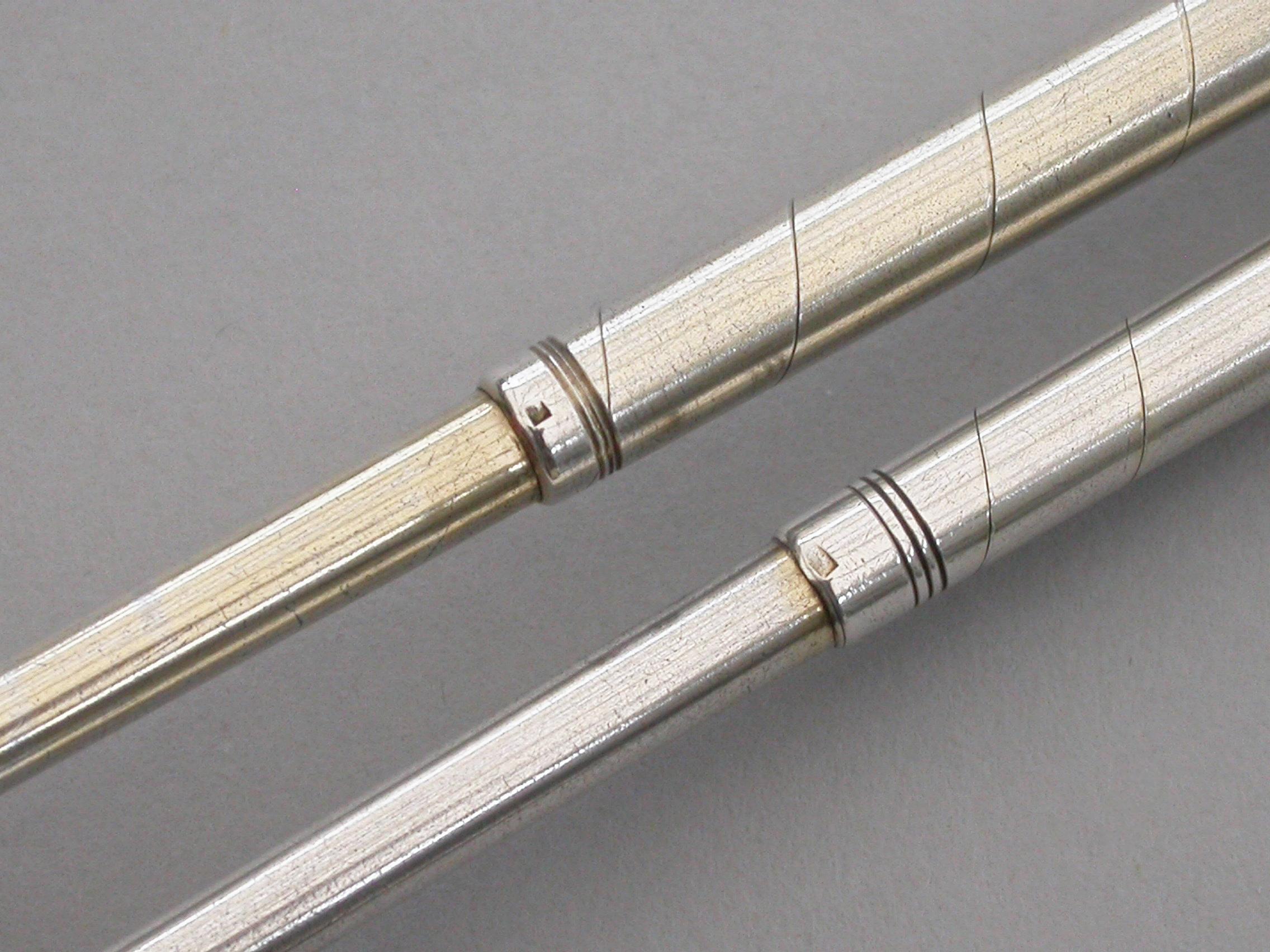 Pair of Novelty Silver & Nephrite Golf Club Propelling Pencil and Dip Pen For Sale 1