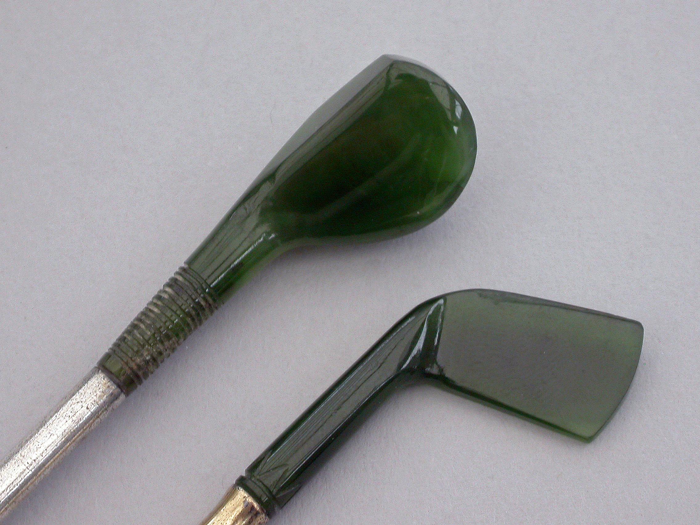 Pair of Novelty Silver & Nephrite Golf Club Propelling Pencil and Dip Pen For Sale 2