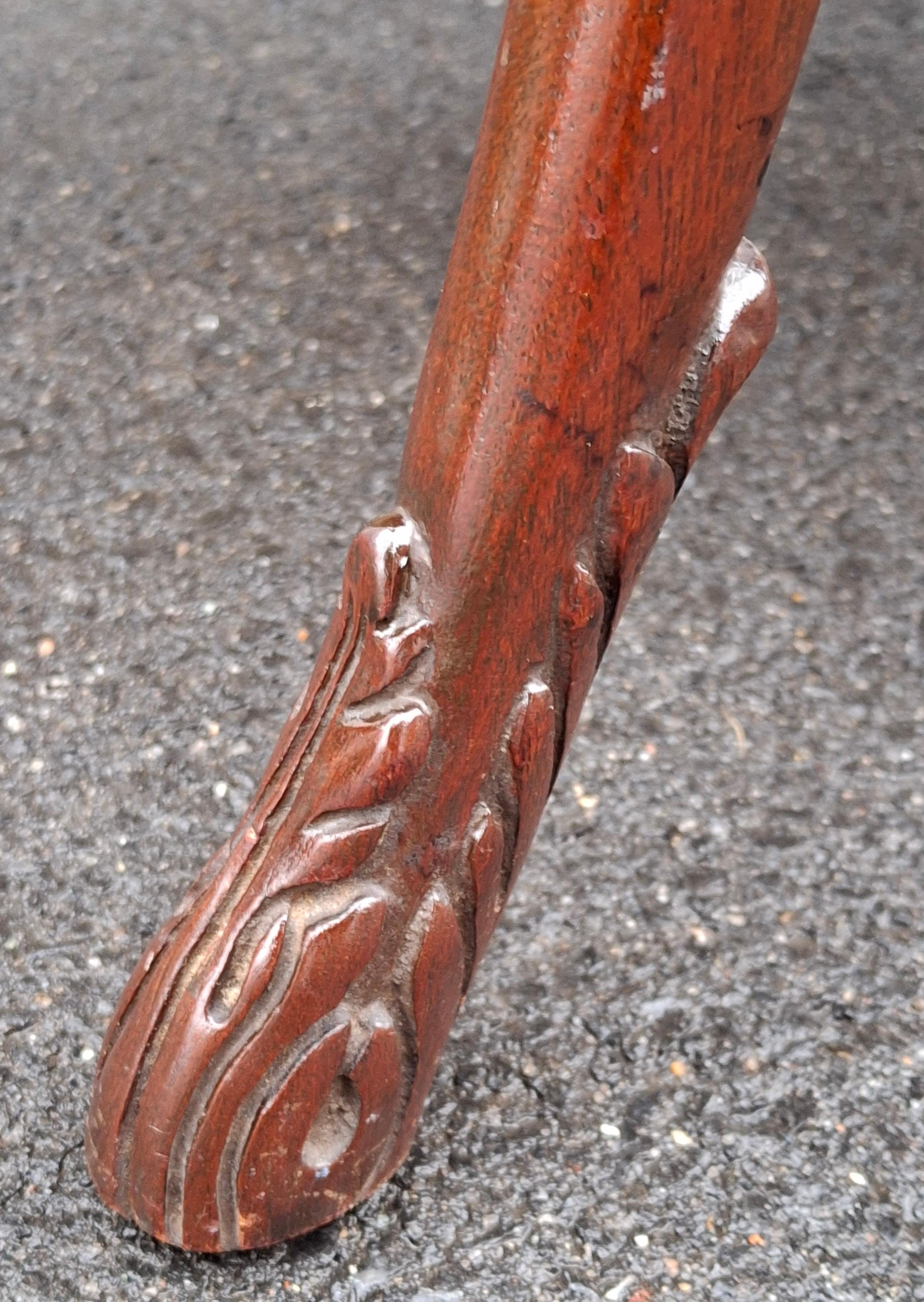 Pair Victorian Regency Style Carved Mahogany and Tooled Leather Inset Side Table in vendita 7