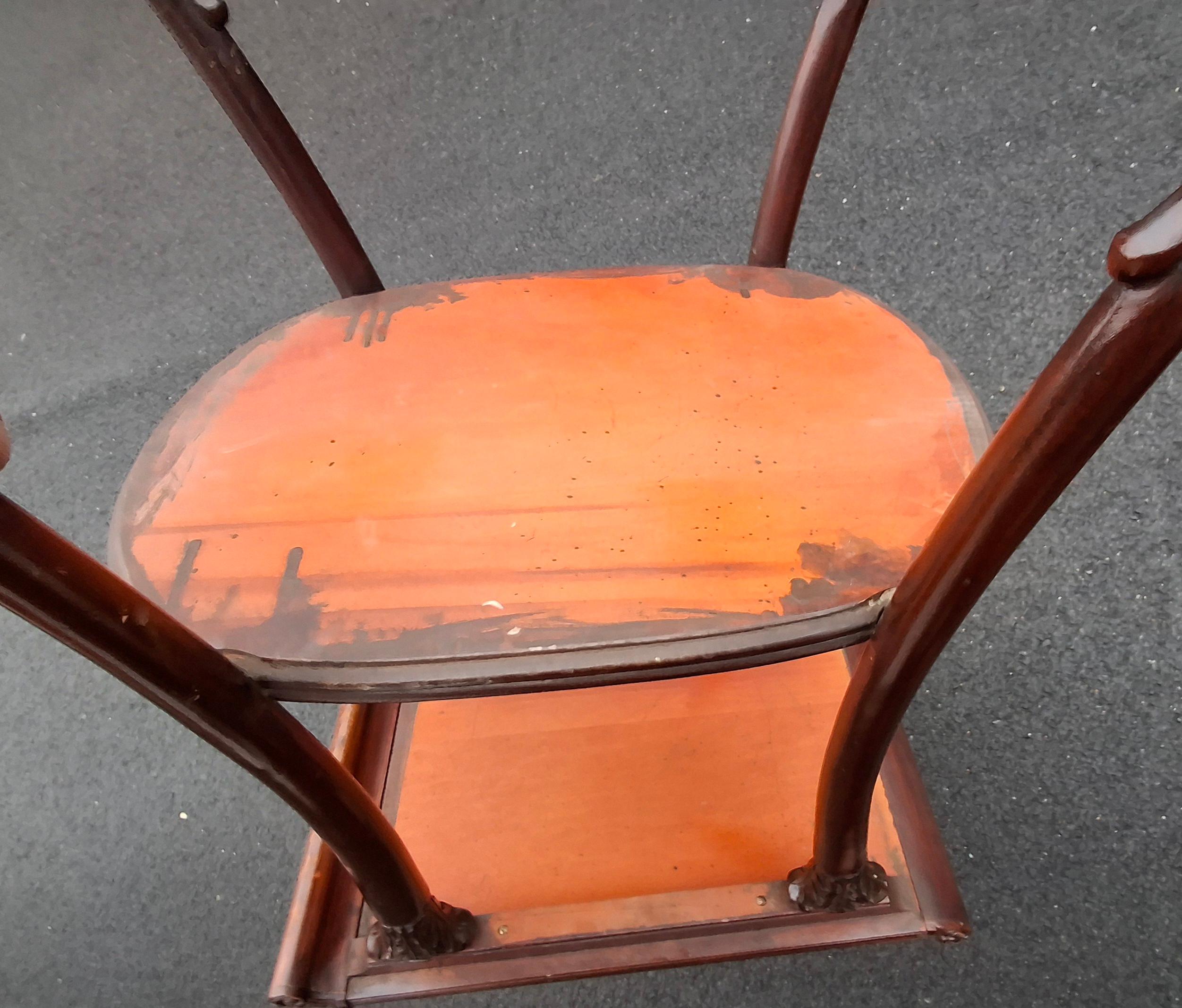 Pair Victorian Regency Style Carved Mahogany and Tooled Leather Inset Side Table in vendita 9