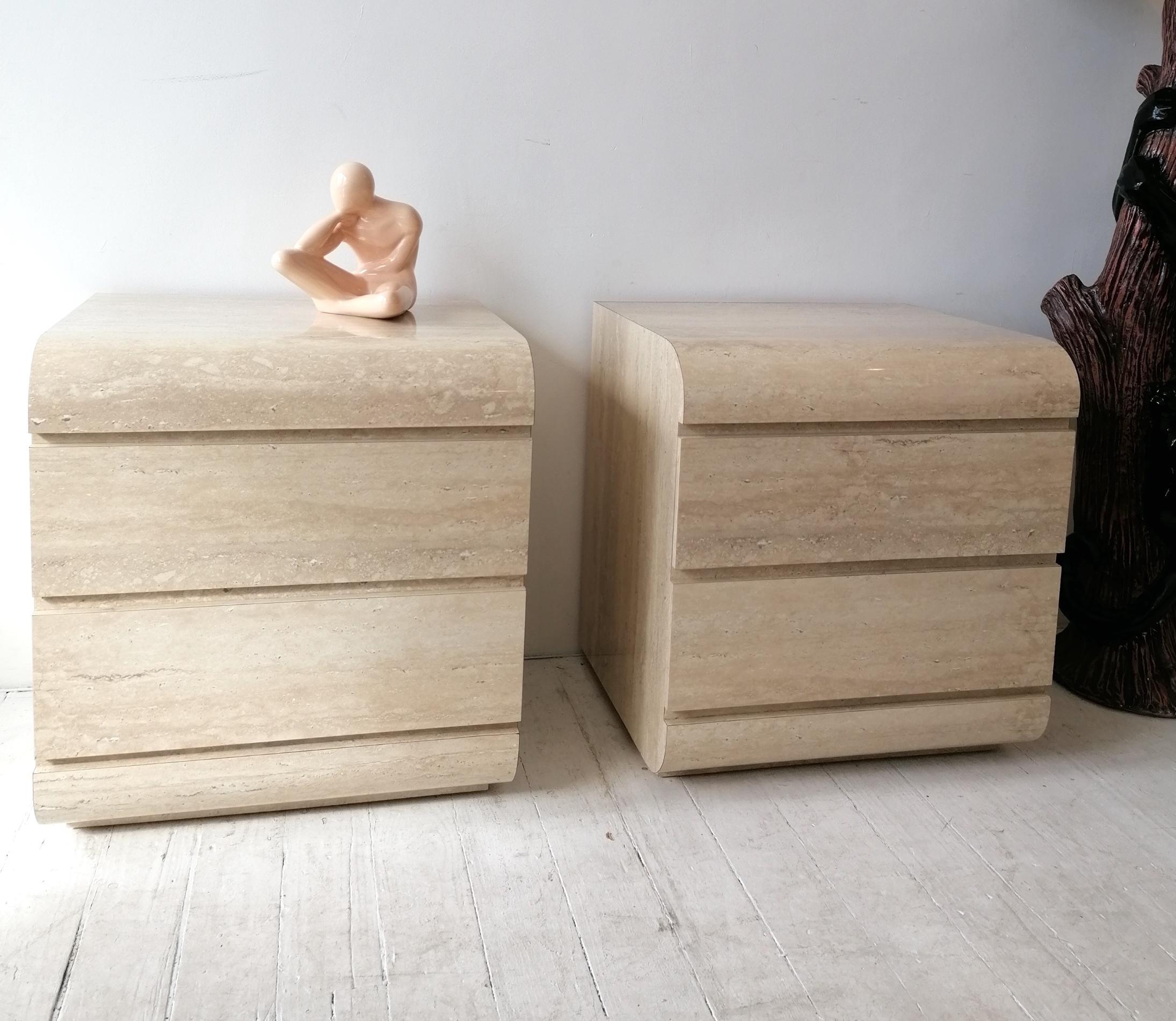 Pair Vintage 1980s Waterfall Cabinets / Nightstands in Faux Travertine Laminate In Good Condition In Hastings, GB