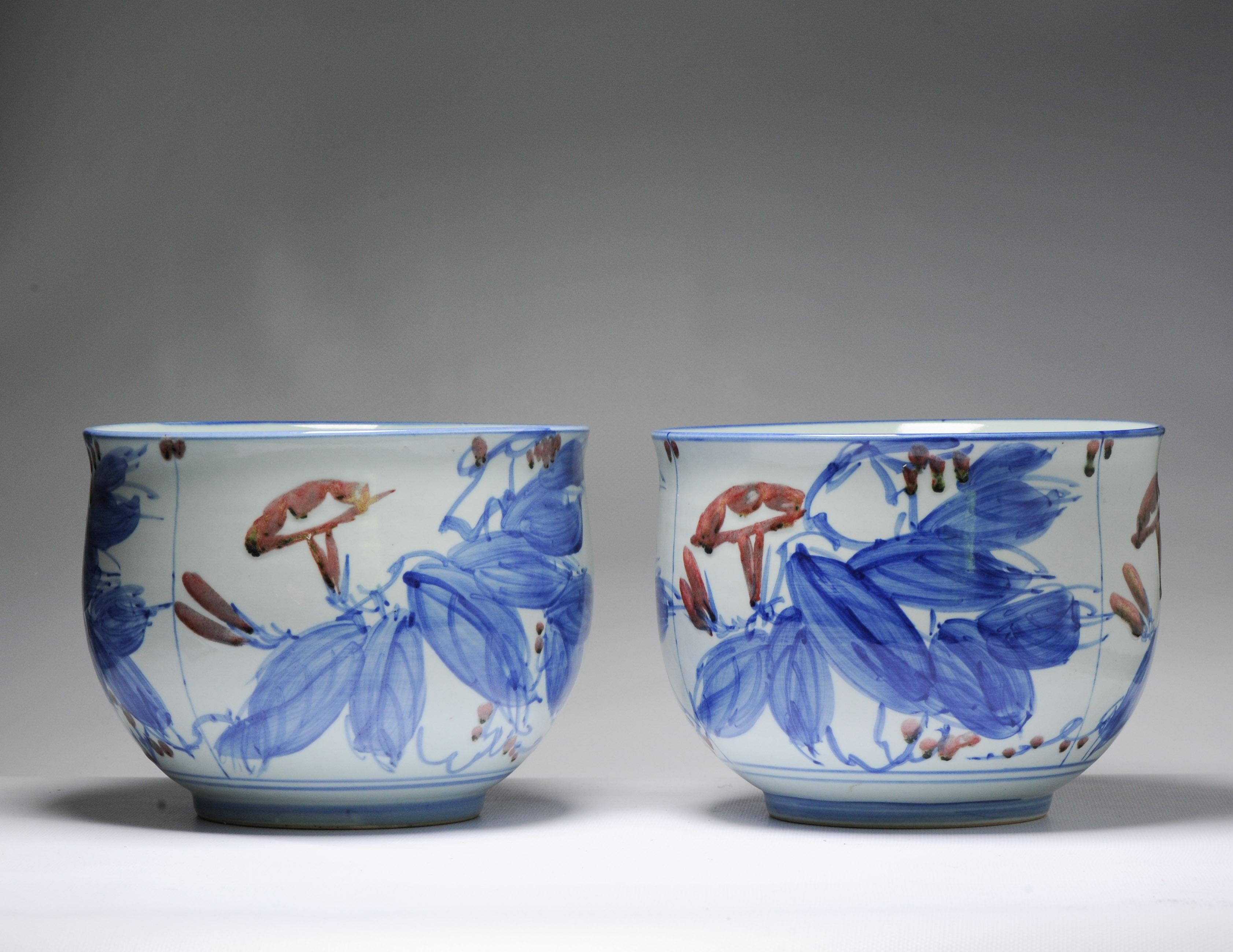 Chinois Paire de coqs de jardinière vintage Proc Liling en porcelaine de Chine datant de 20e siècle en vente